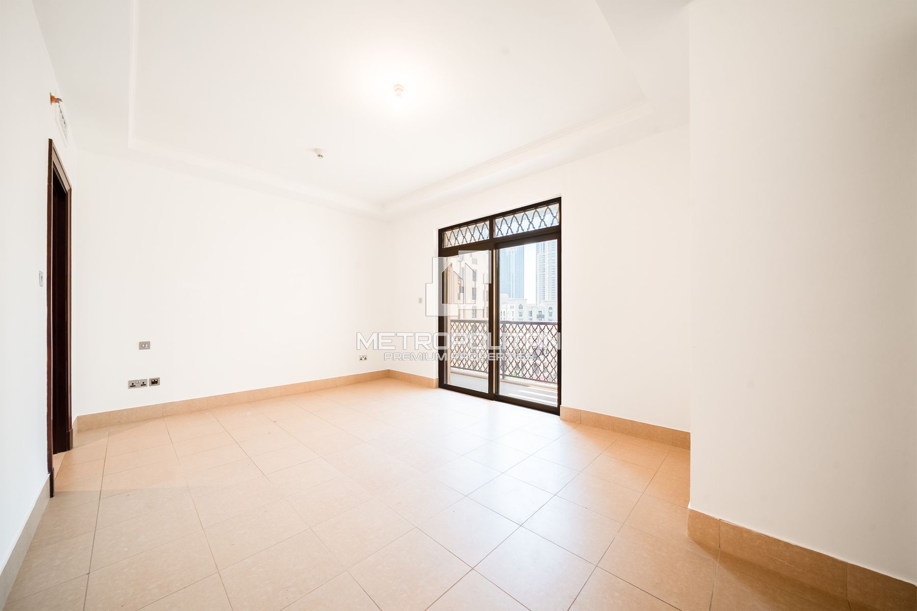 3BR Apartment for Rent in Old Town – MPR-9857