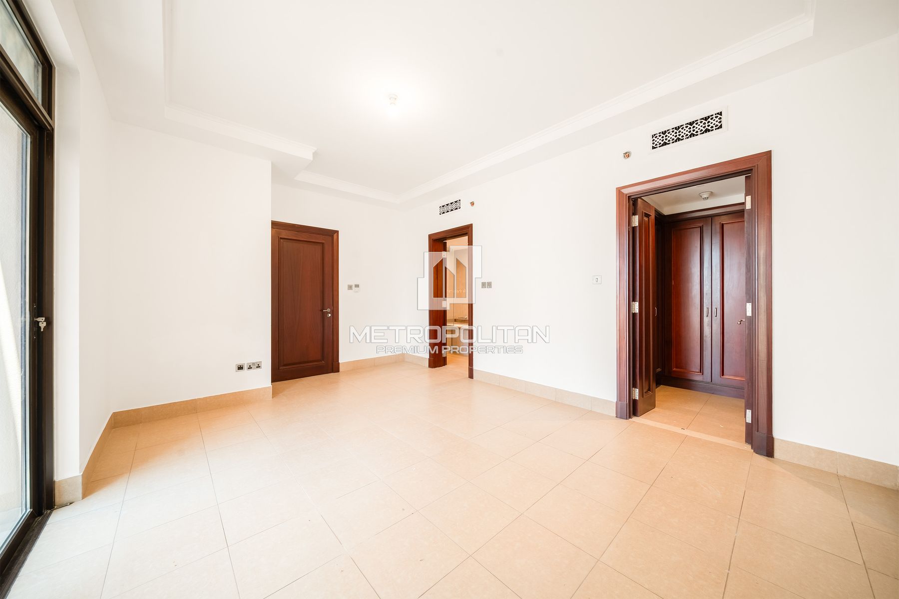 3BR Apartment for Rent in Old Town – MPR-9857