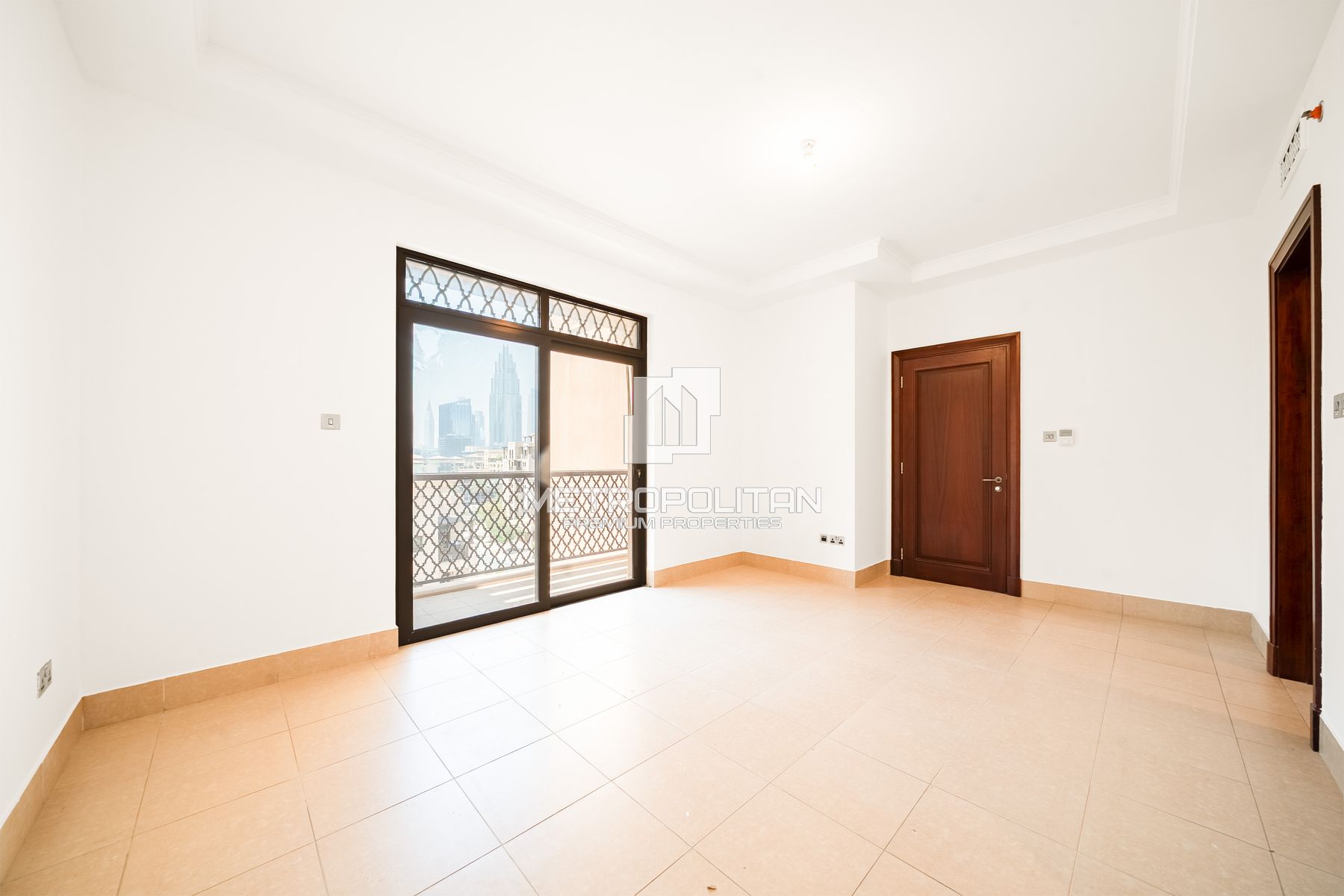 3BR Apartment for Rent in Old Town – MPR-9857