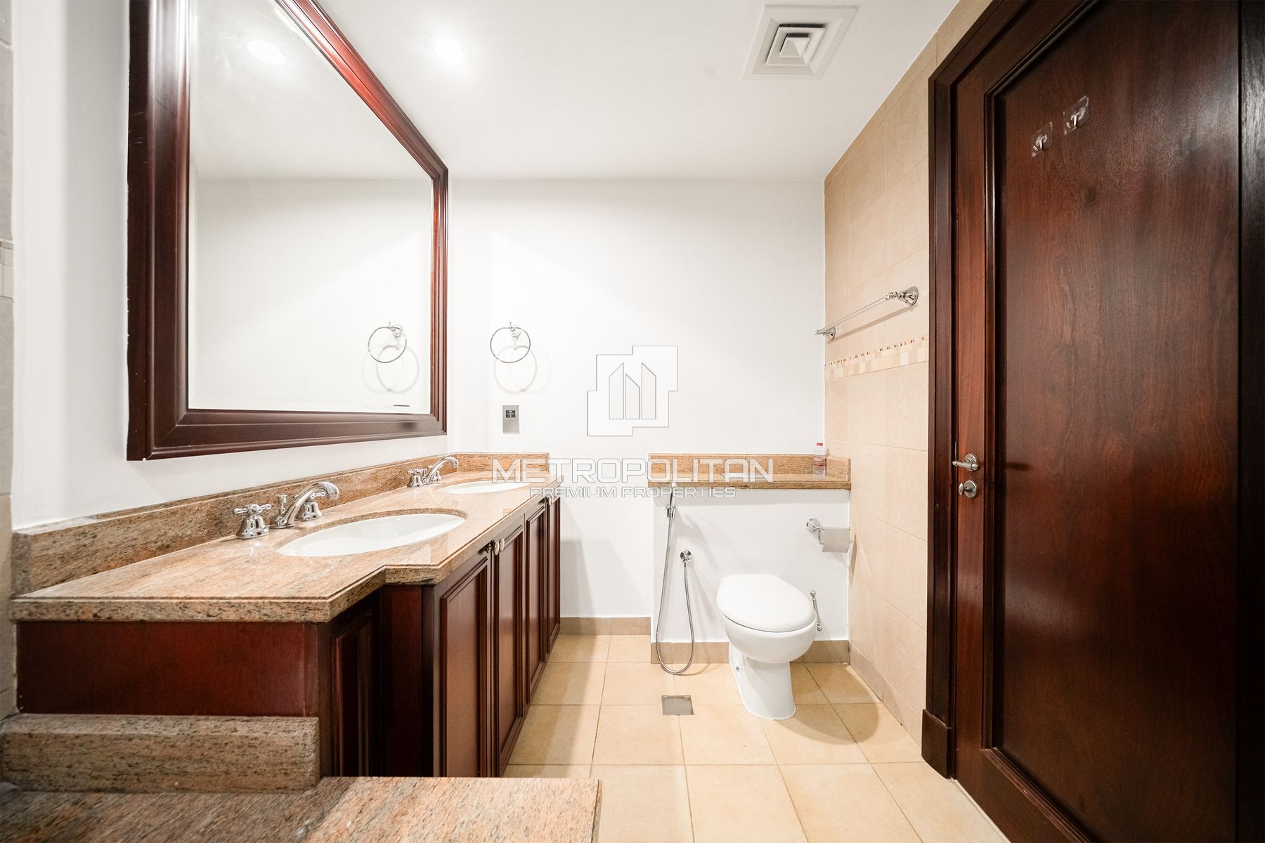 3BR Apartment for Rent in Old Town – MPR-9857