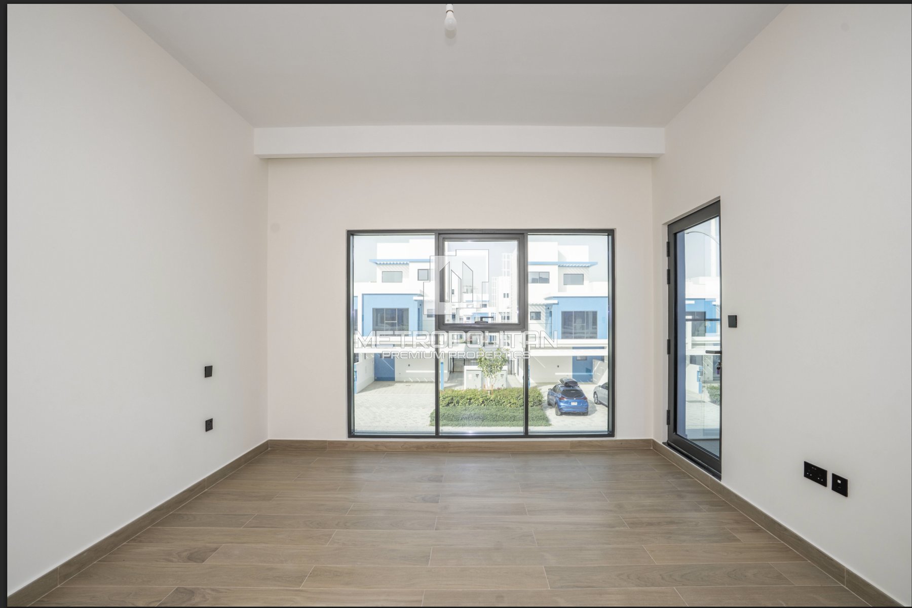 5BR + Maid | Mid Corner Unit | Ready to Move In