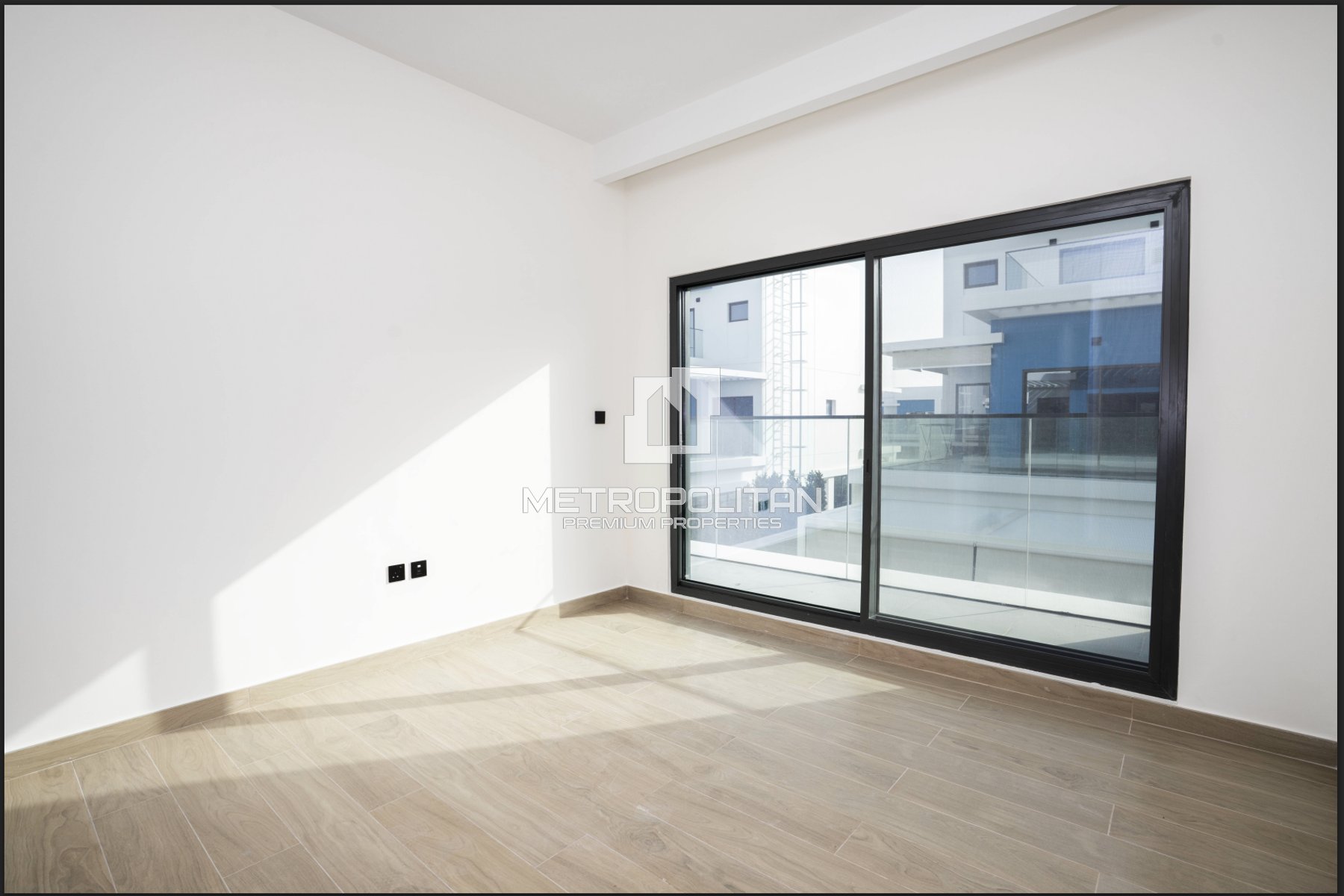 5BR Townhouse for Rent in Damac Lagoons – MPR-9858