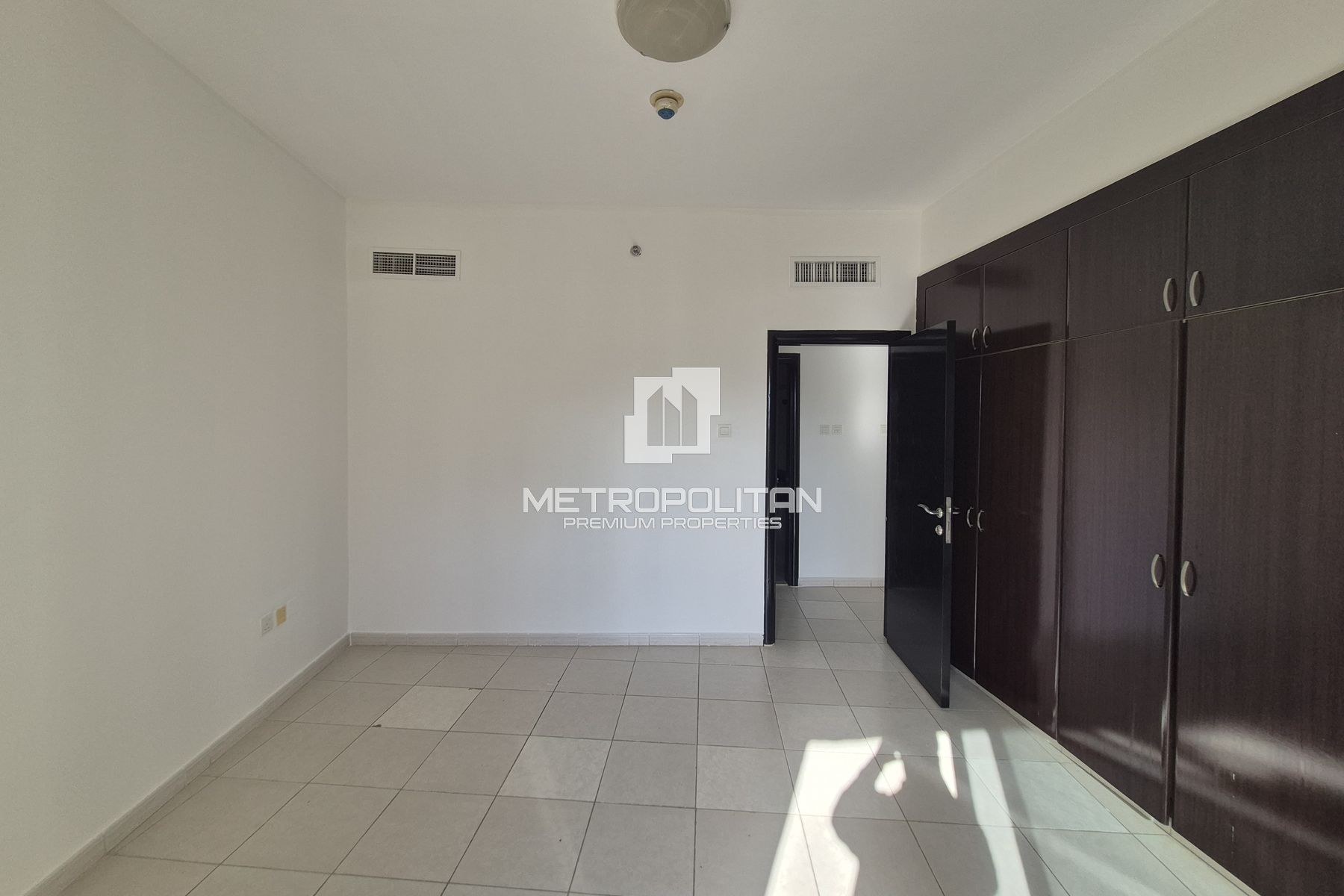1BR Apartment for Rent in Jumeirah Village Circle – MPR-9861