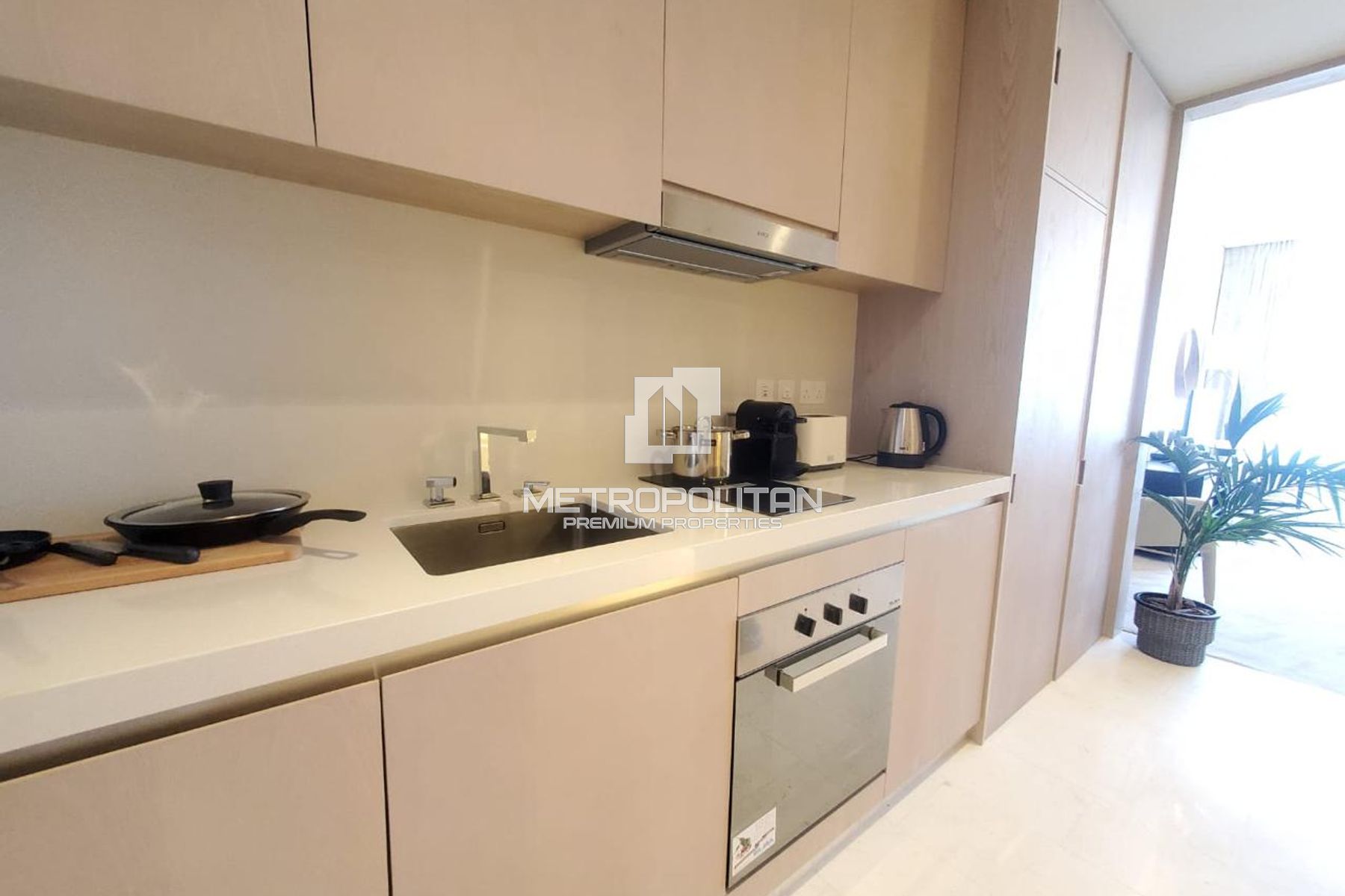.5BR Apartment for Rent in Palm Jumeirah – MPR-9870