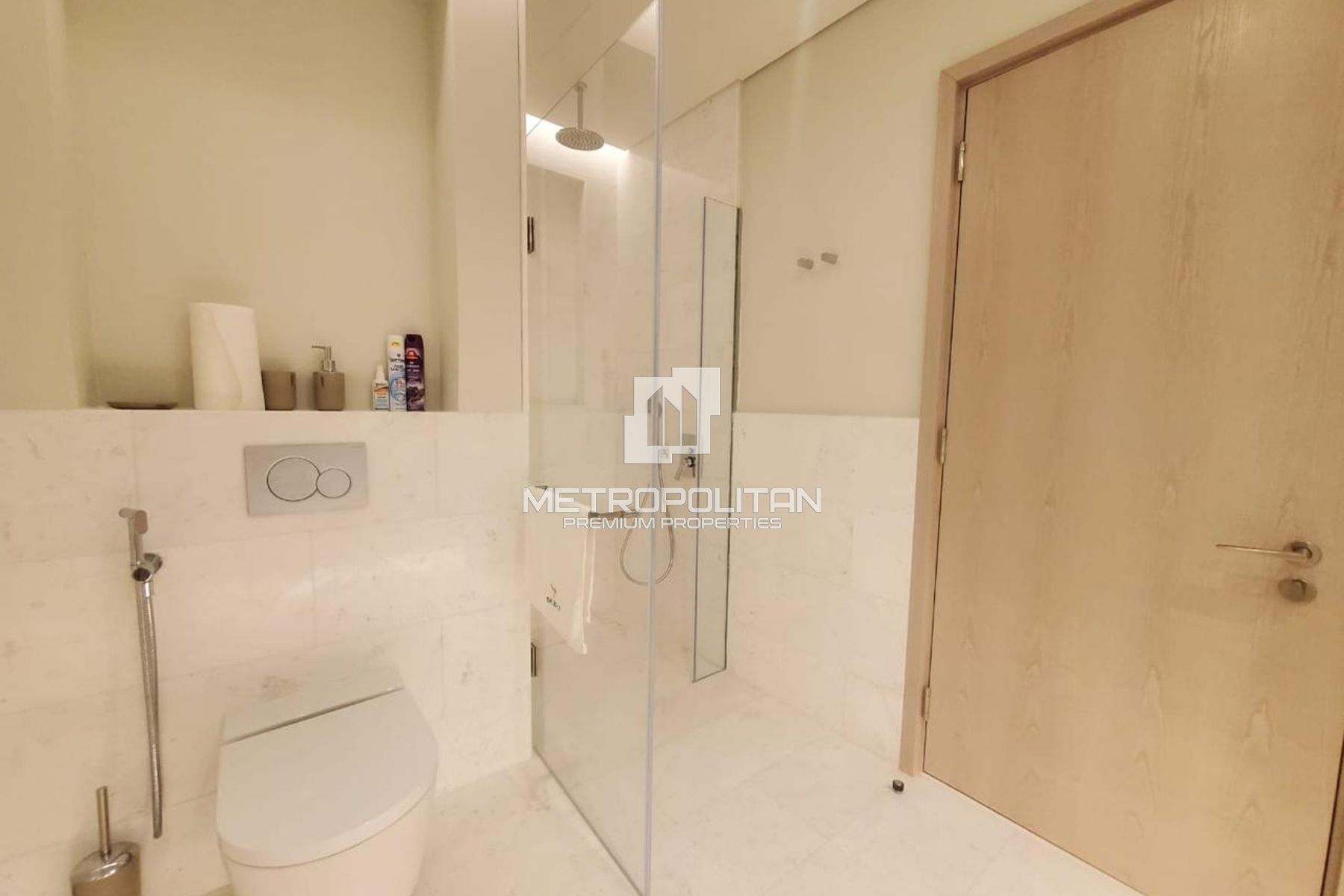 .5BR Apartment for Rent in Palm Jumeirah – MPR-9870