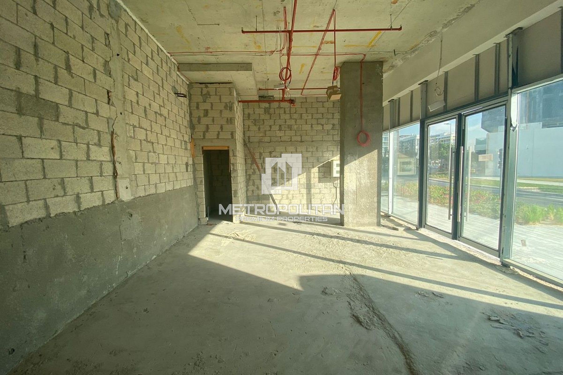 Well- Positioned Shop| High Visibility Retail Unit