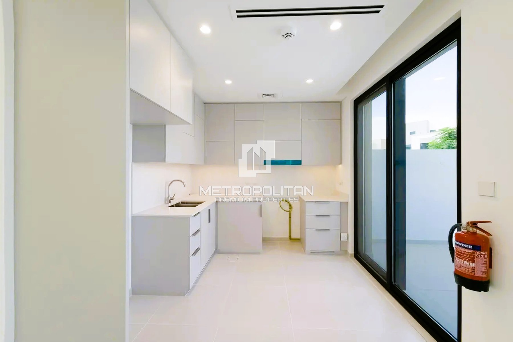 Band New | Skylight | Single Row | Family Home
