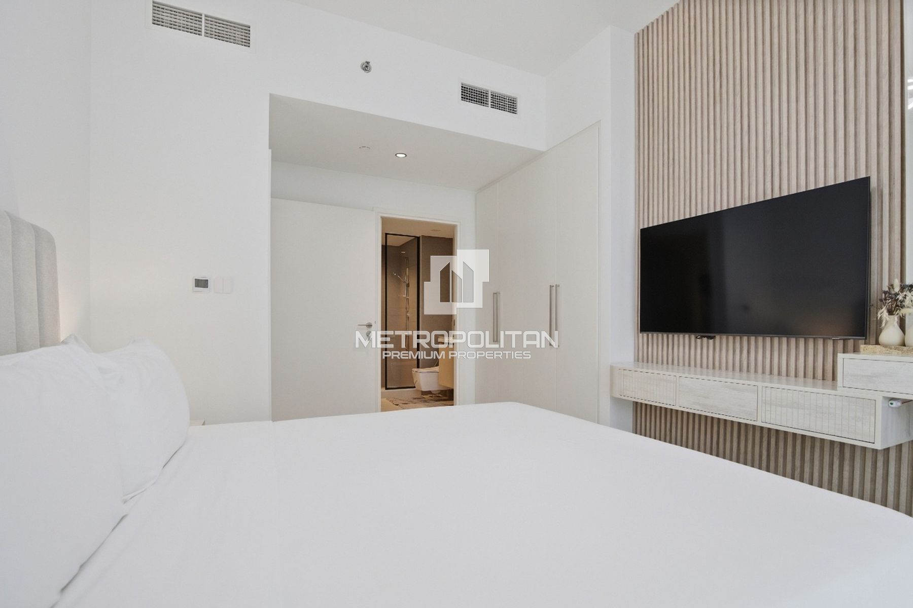 3BR Apartment for Rent in Downtown Dubai – MPR-9894