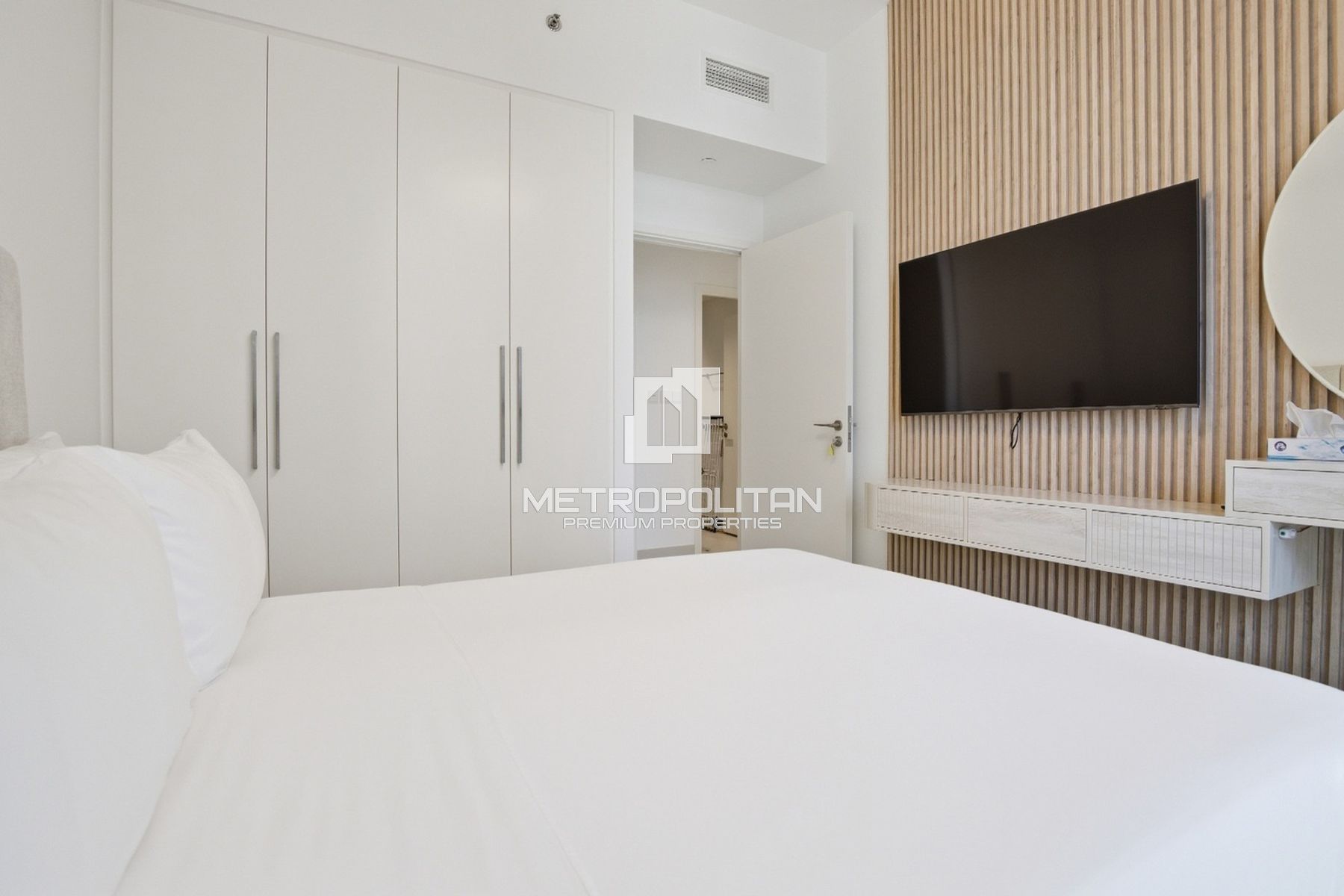 3BR Apartment for Rent in Downtown Dubai – MPR-9894