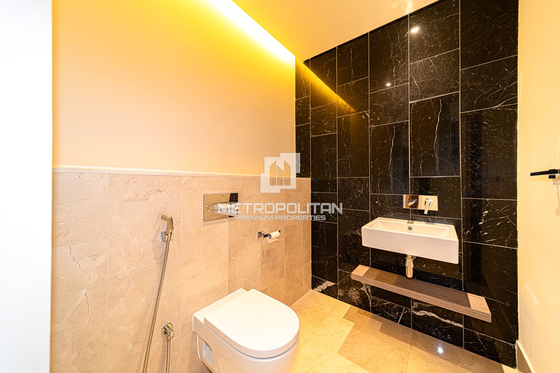 2BR Apartment for Rent in Palm Jumeirah – MPR-9897