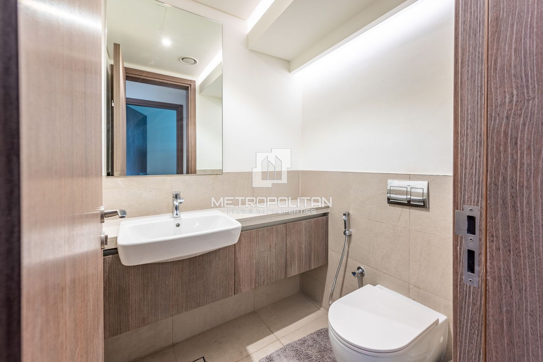3BR Townhouse for Rent in Tilal Al Ghaf – MPR-9899
