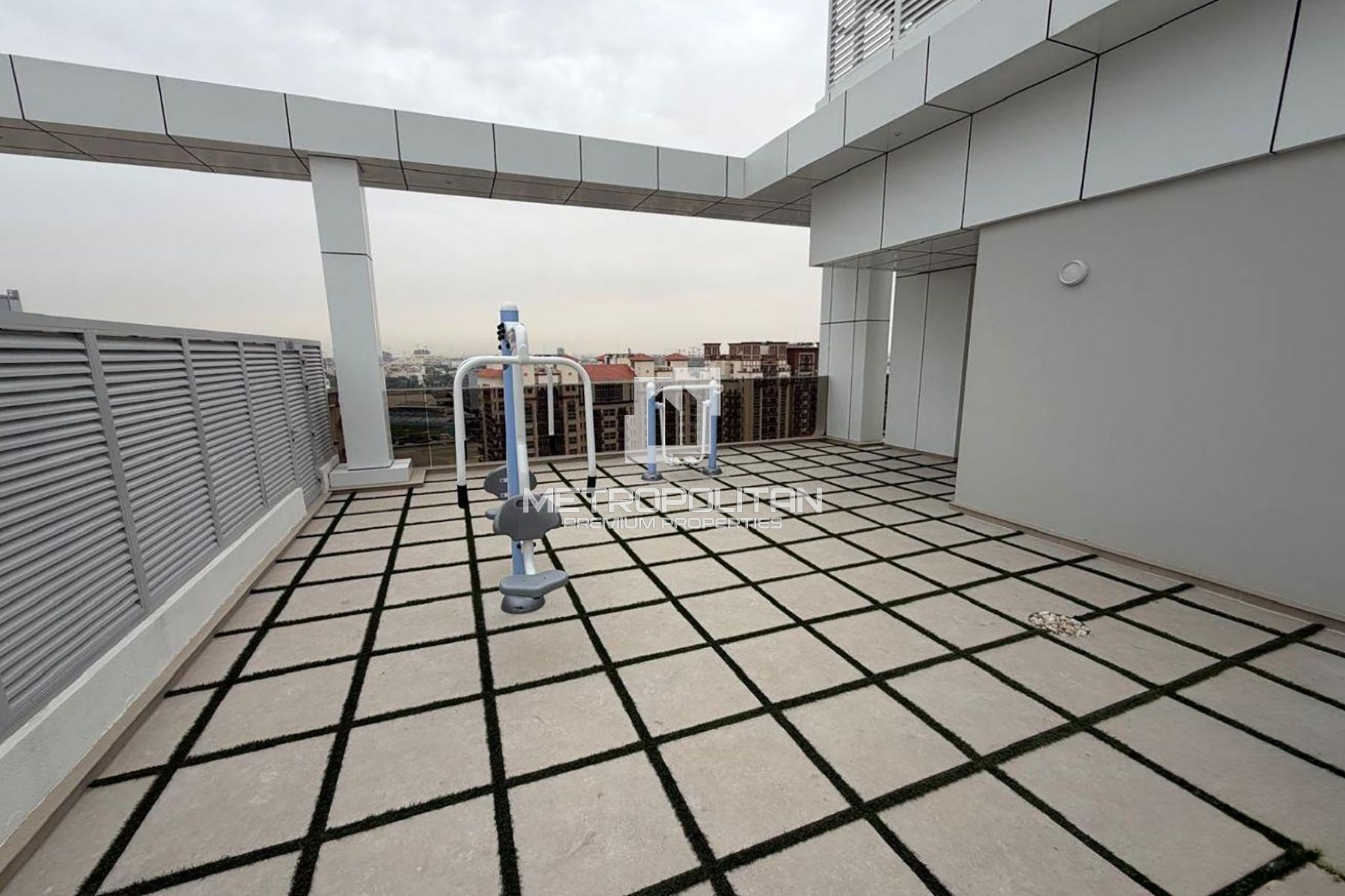 Unfurnished | Spacious Layout | View Now