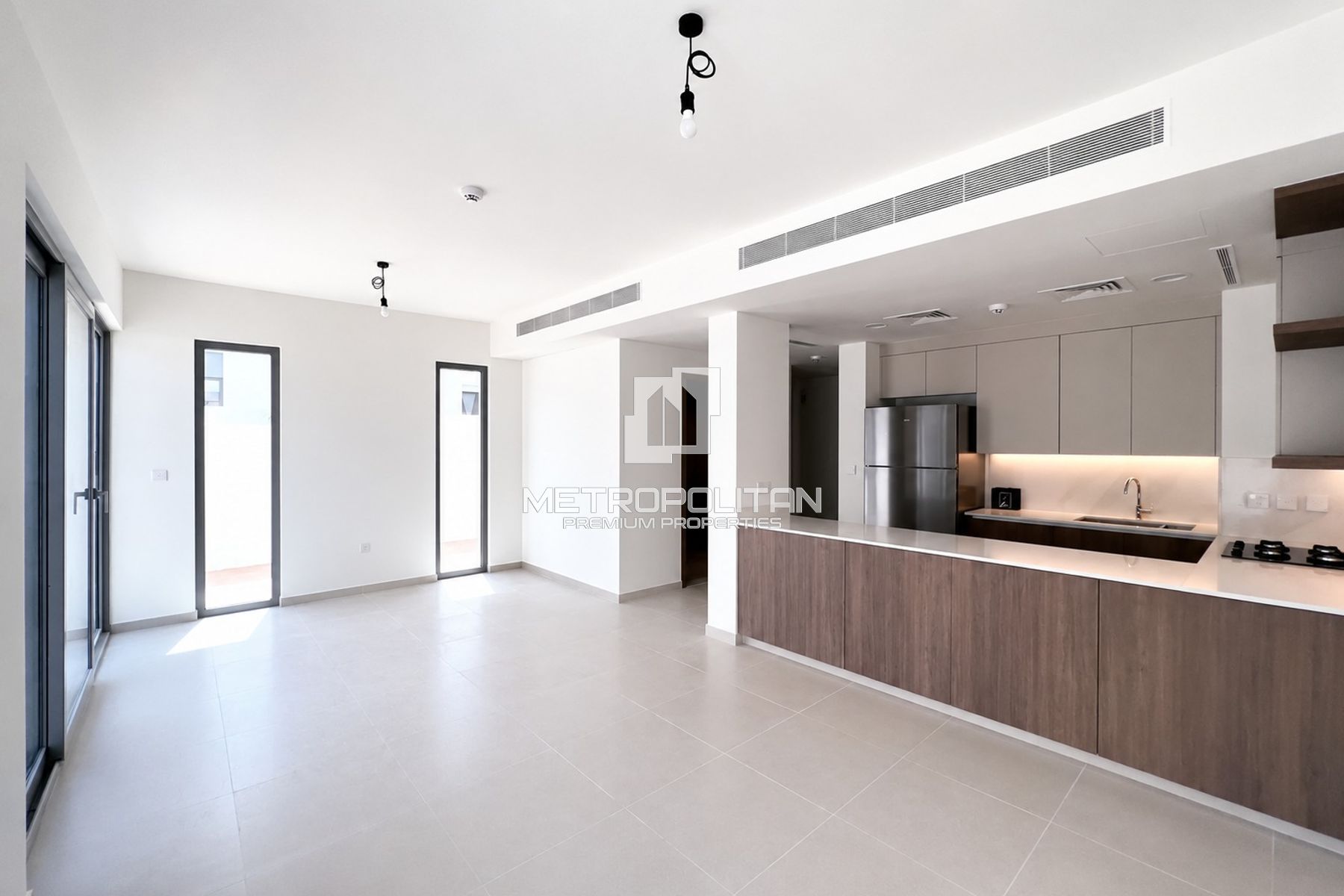 4BR Townhouse for Rent in Tilal Al Ghaf – MPR-9928