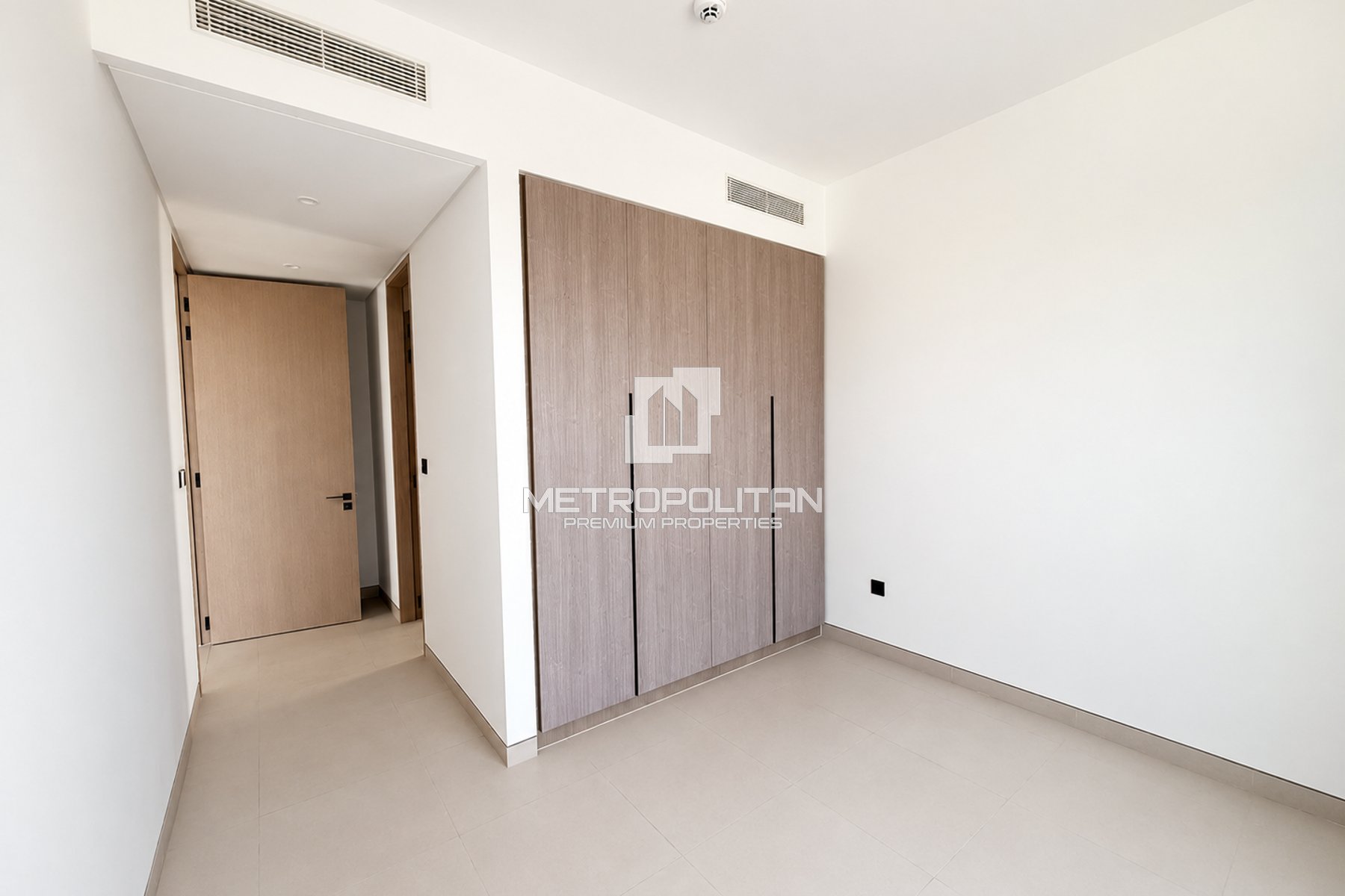 4BR Villa for Rent in Tilal Al Ghaf – MPR-9929