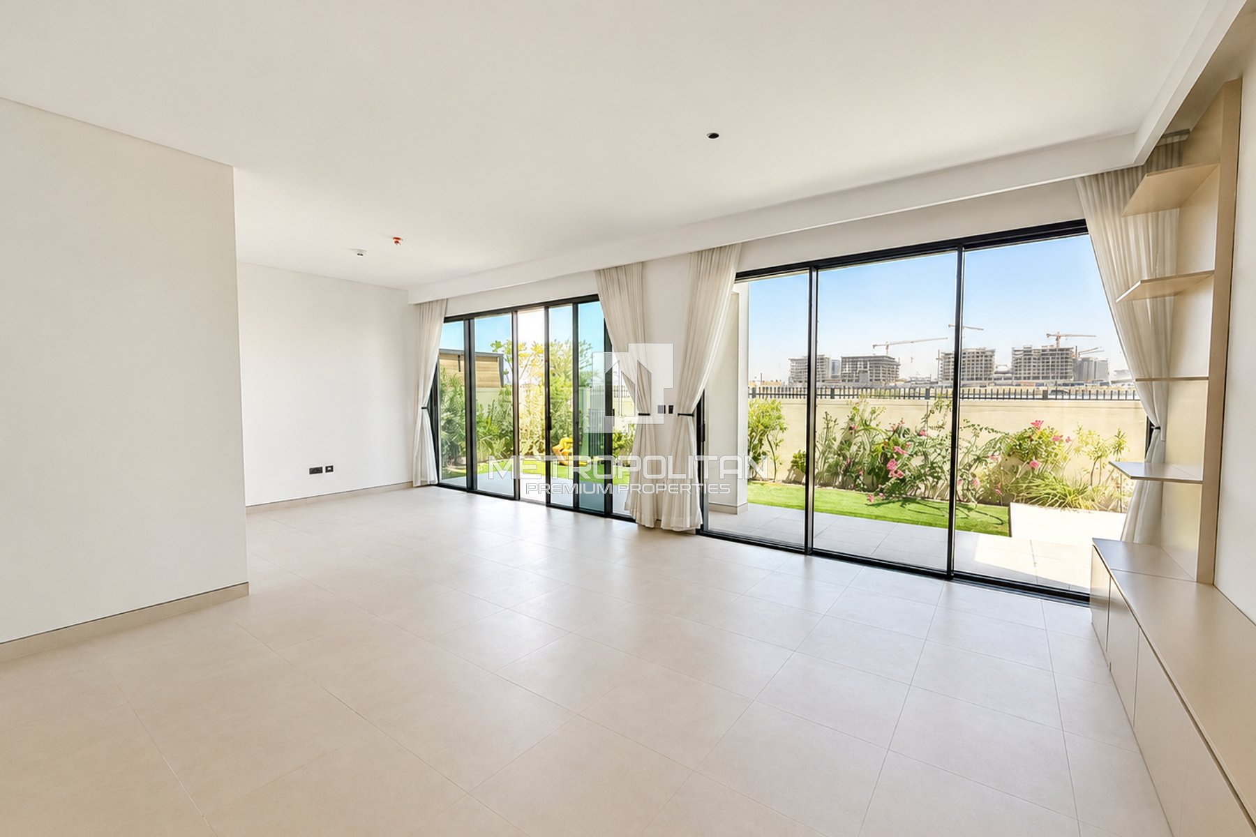 4BR Villa for Rent in Tilal Al Ghaf – MPR-9929