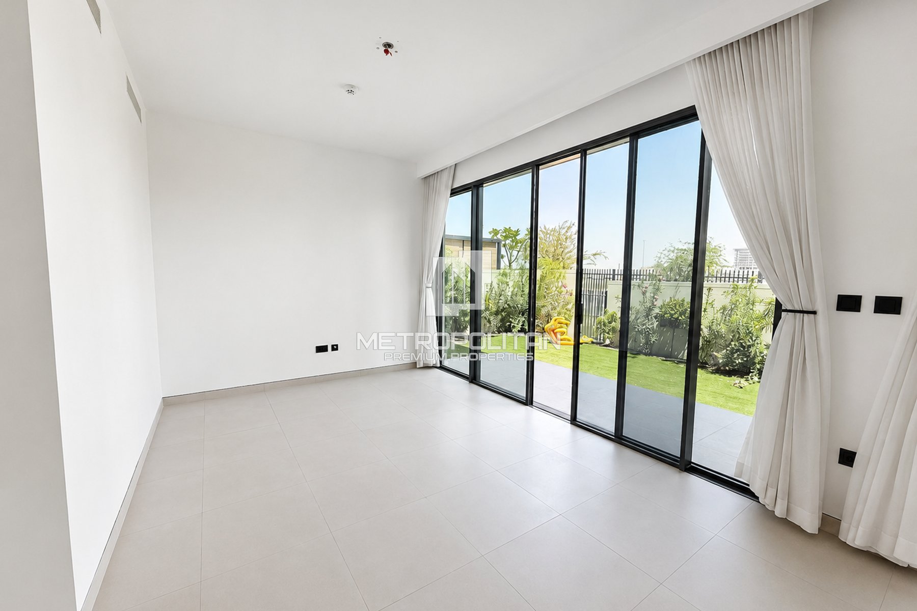 4BR Villa for Rent in Tilal Al Ghaf – MPR-9929