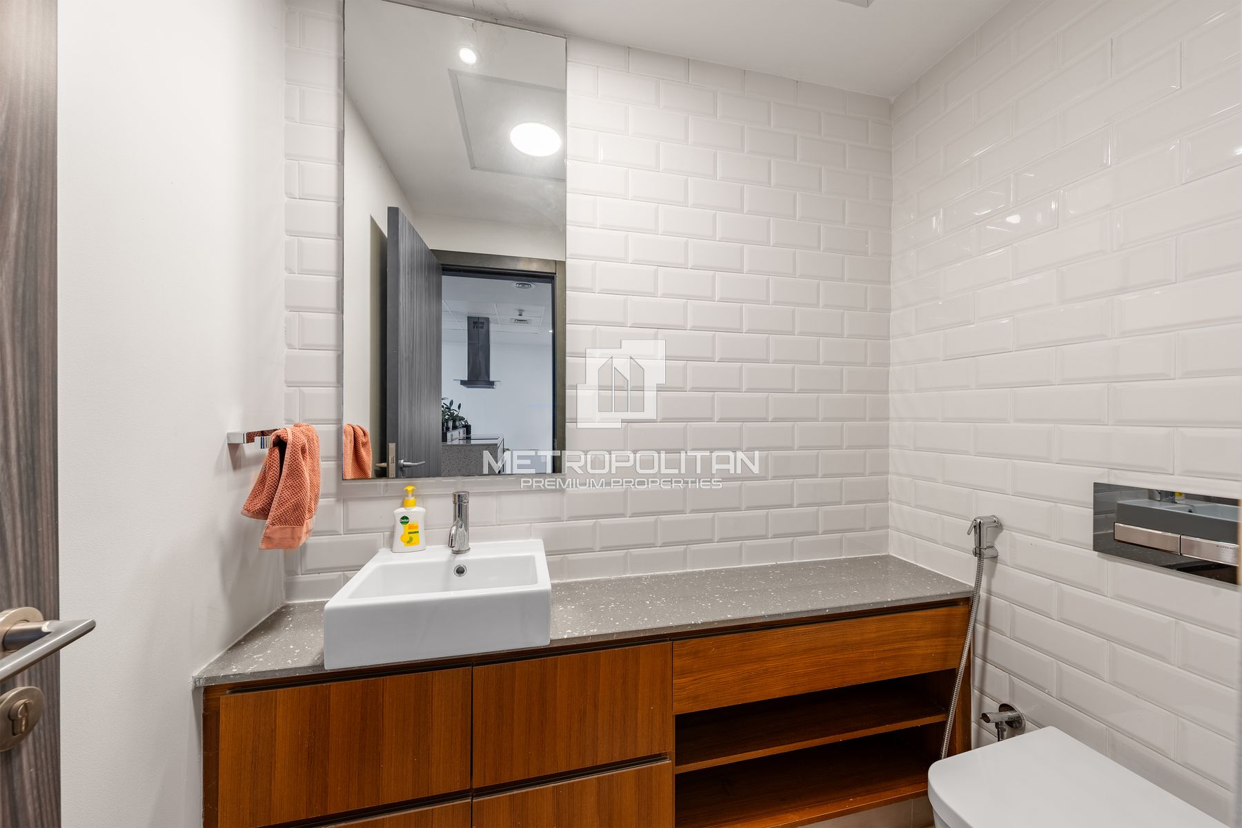 Unfurnished |Park & Amenities View| Ready to Move