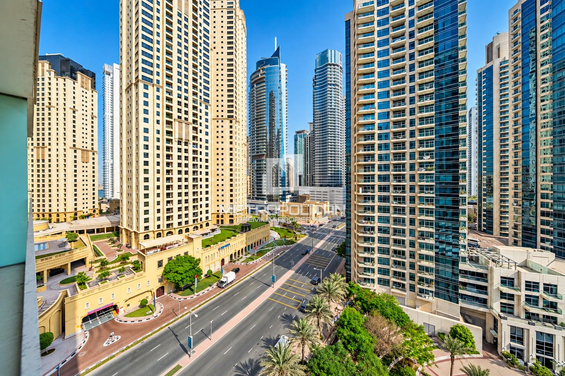Marina Views | Luxury Living | Exclusive Amenities