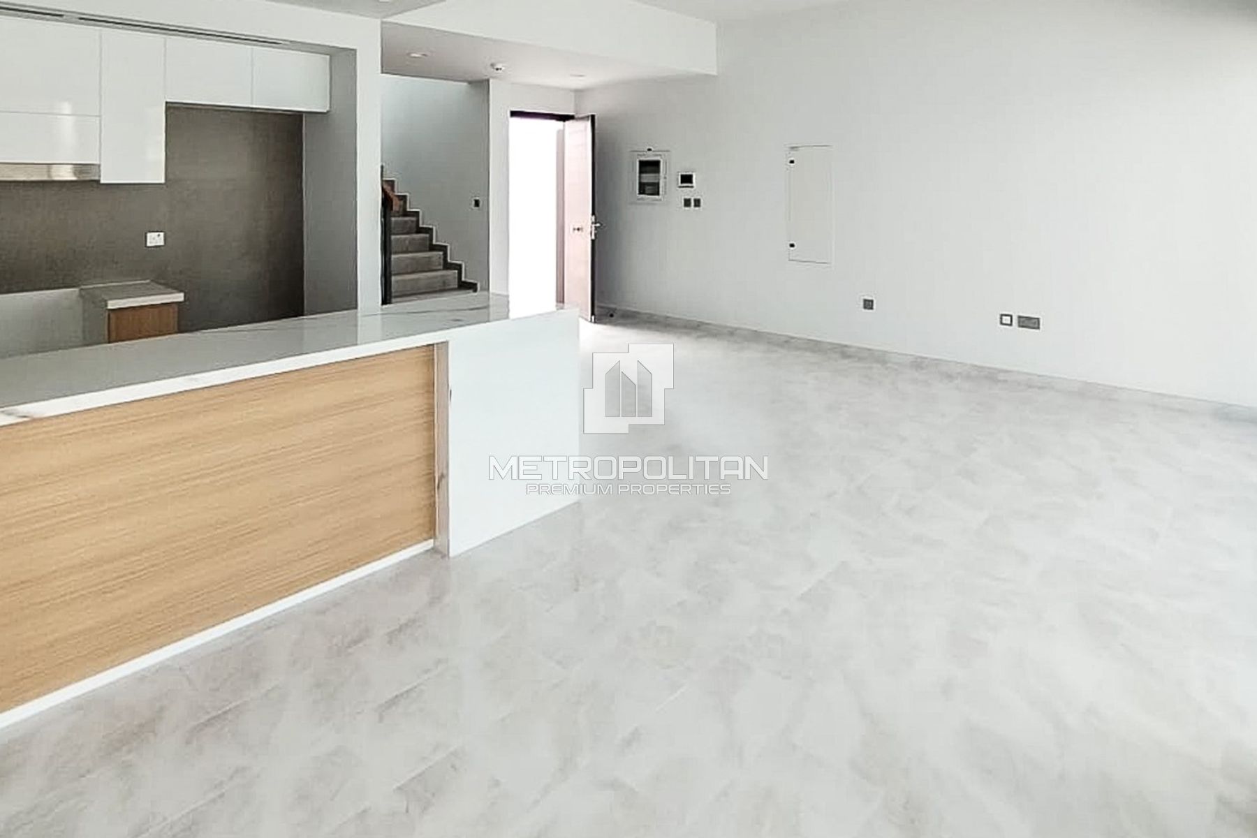 3BR Townhouse for Rent in Dubai Land – MPR-9943