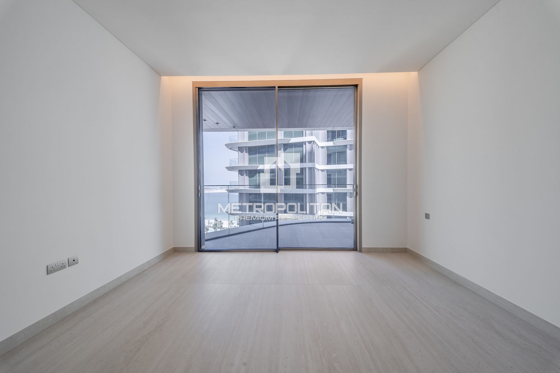 Brand New Spacious 3 Bedroom | Exceptional Views
