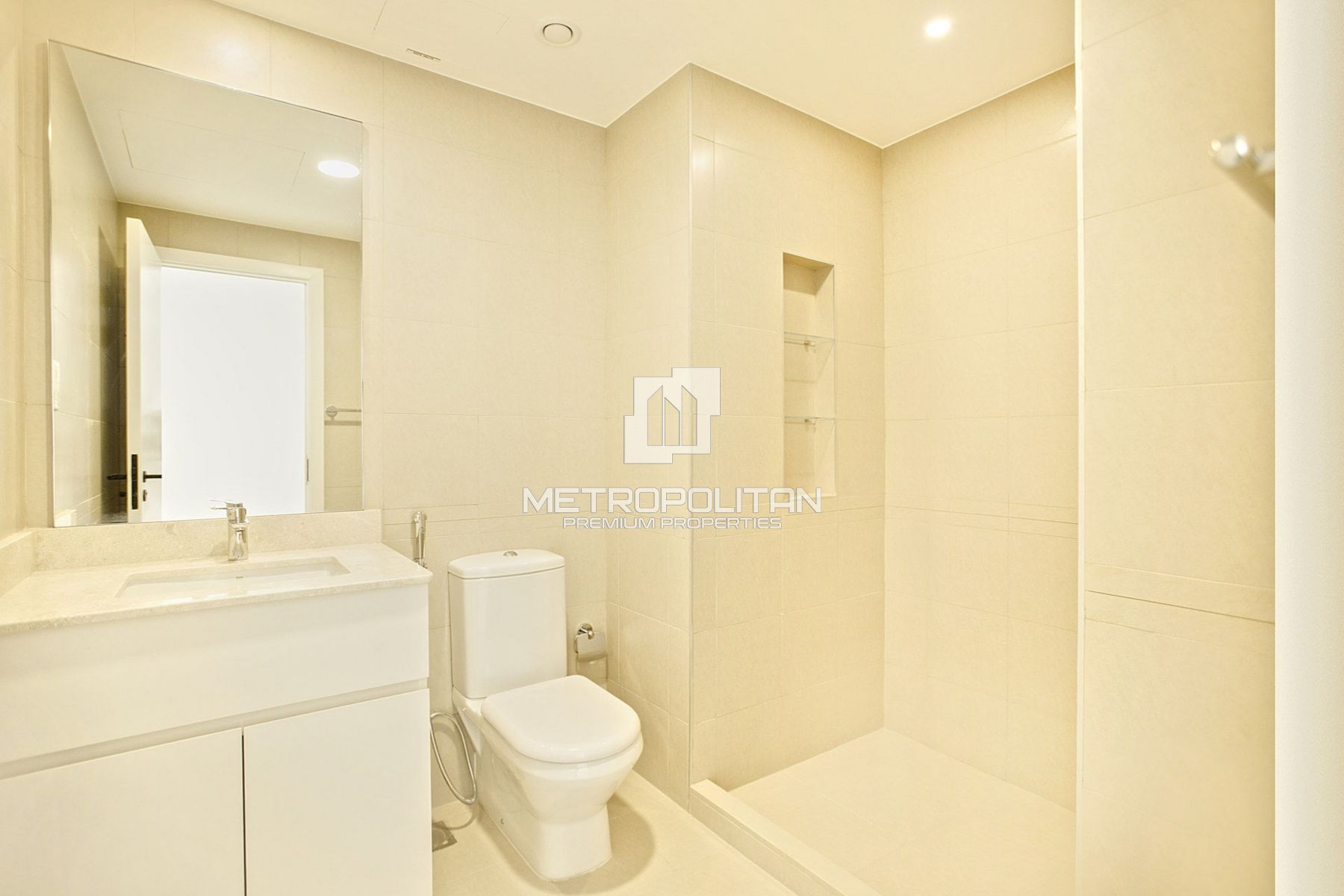 3BR Townhouse for Rent in Town Square – MPR-9947