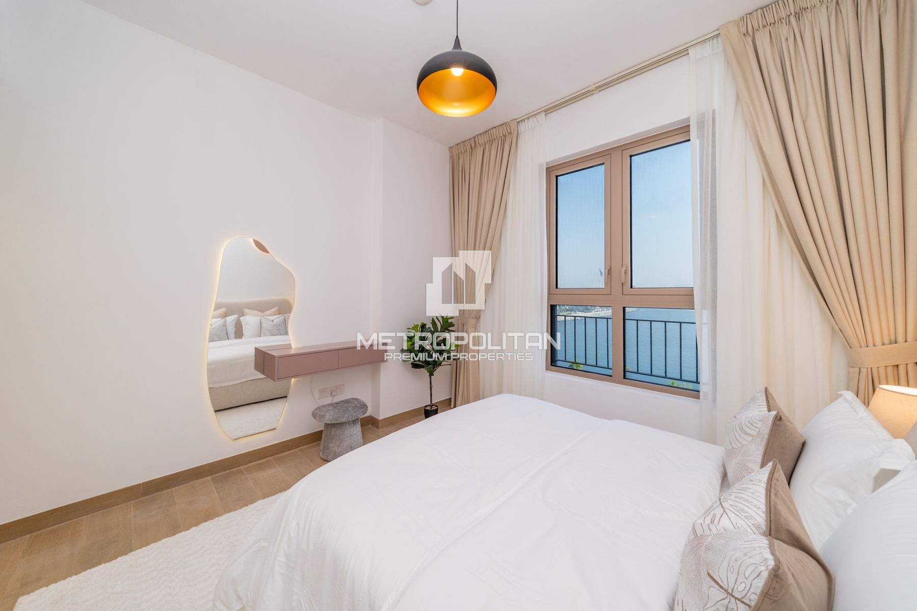 Vacant from September | Fully Furnished | Sea View