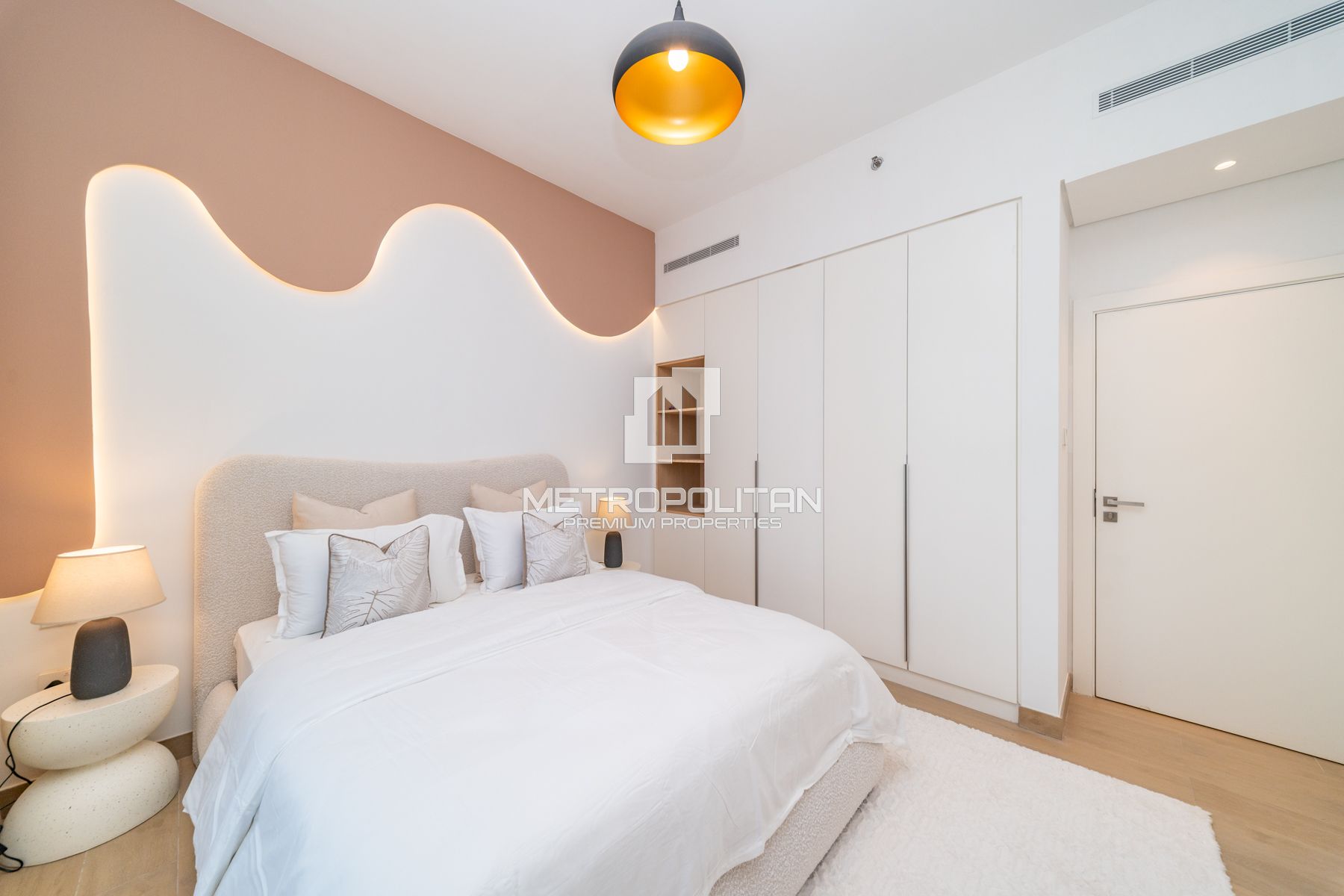 Vacant from September | Fully Furnished | Sea View