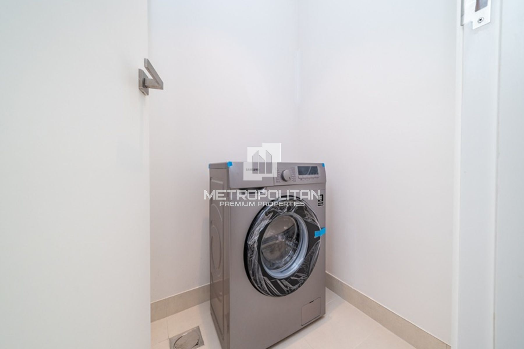 1BR Apartment for Rent in Jumeirah – MPR-9966