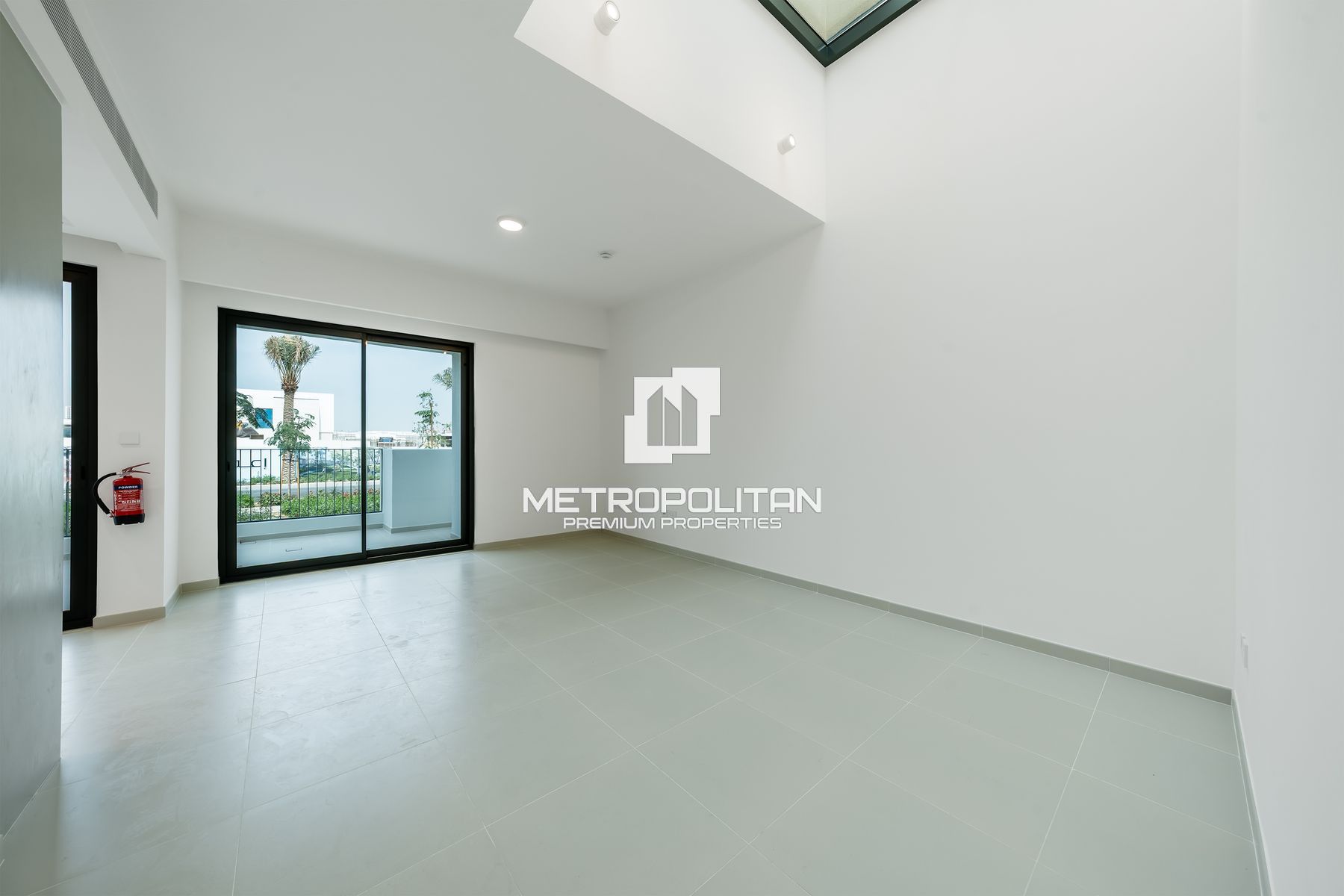 Skylight | Single Row | Spacious | Prime Location