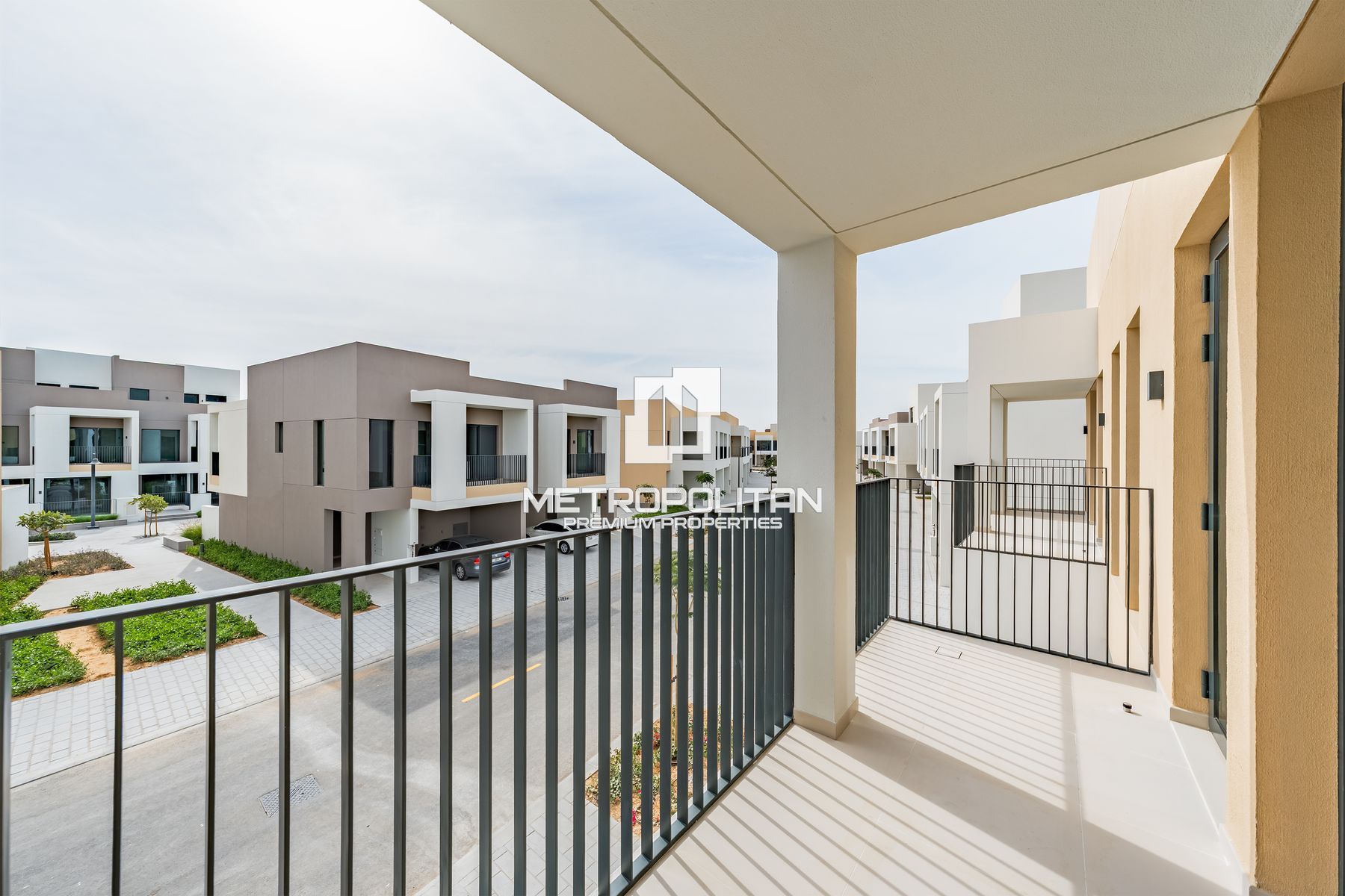Skylight | Single Row | Spacious | Prime Location