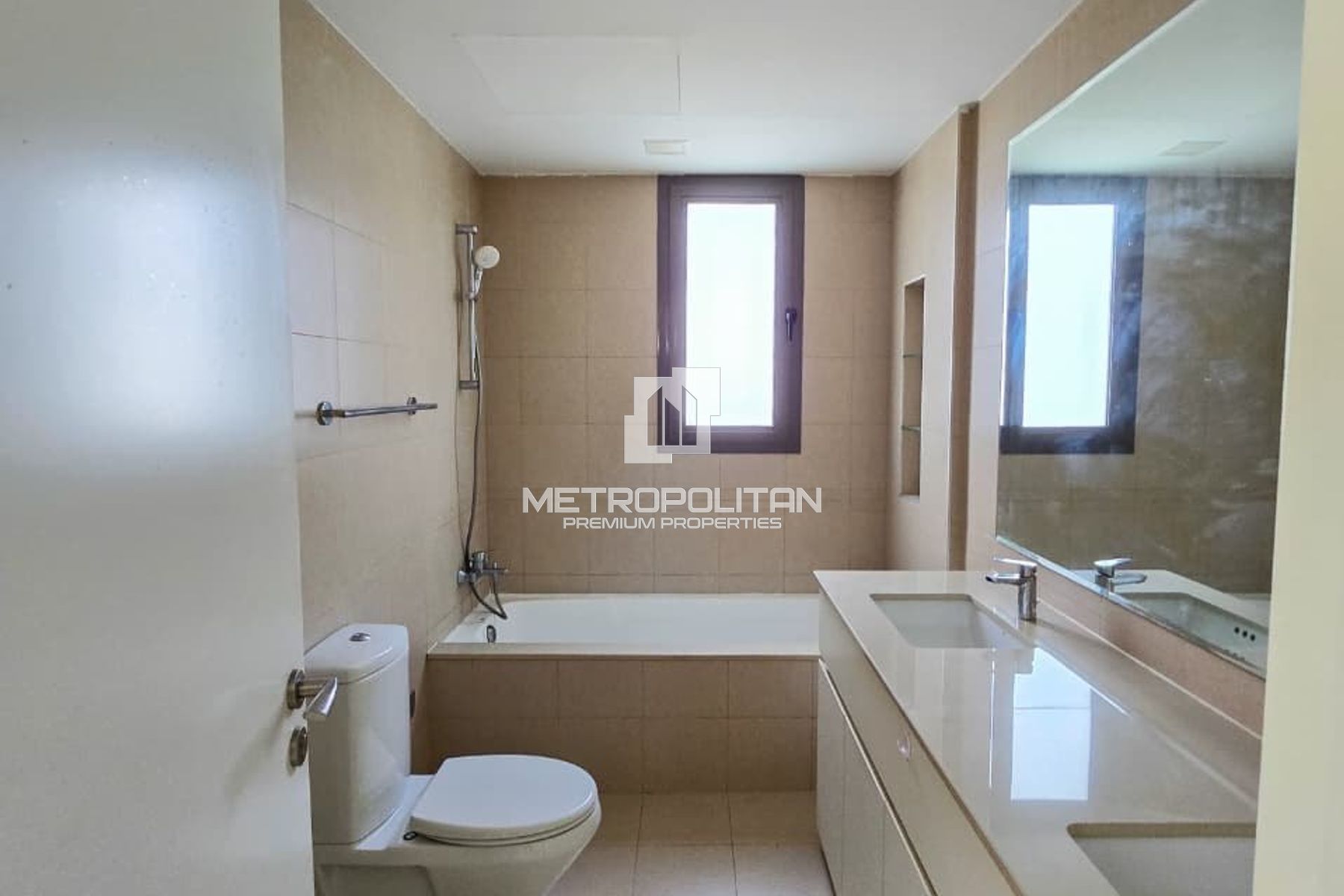 Private Unit | Vacant |  End Corner Plot