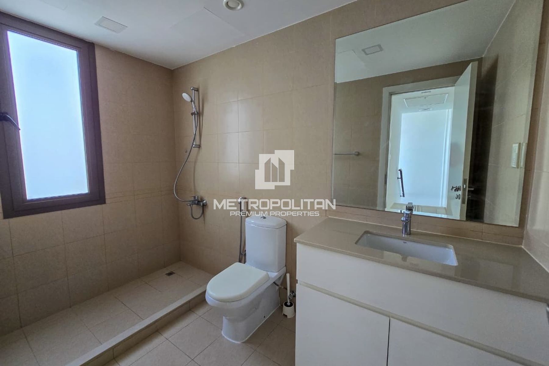 Private Unit | Vacant |  End Corner Plot