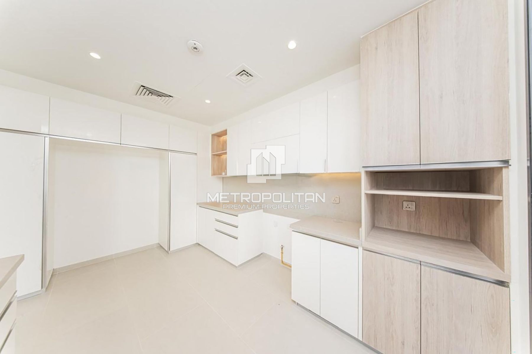 4BR Villa for Rent in Jebel Ali – MPR-9992