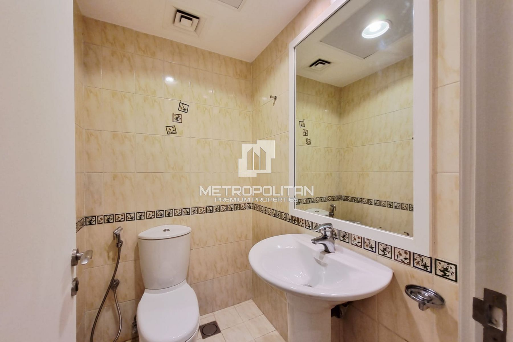 Image - The Waves Tower A, Dubai Marina, Dubai | Project - شقة