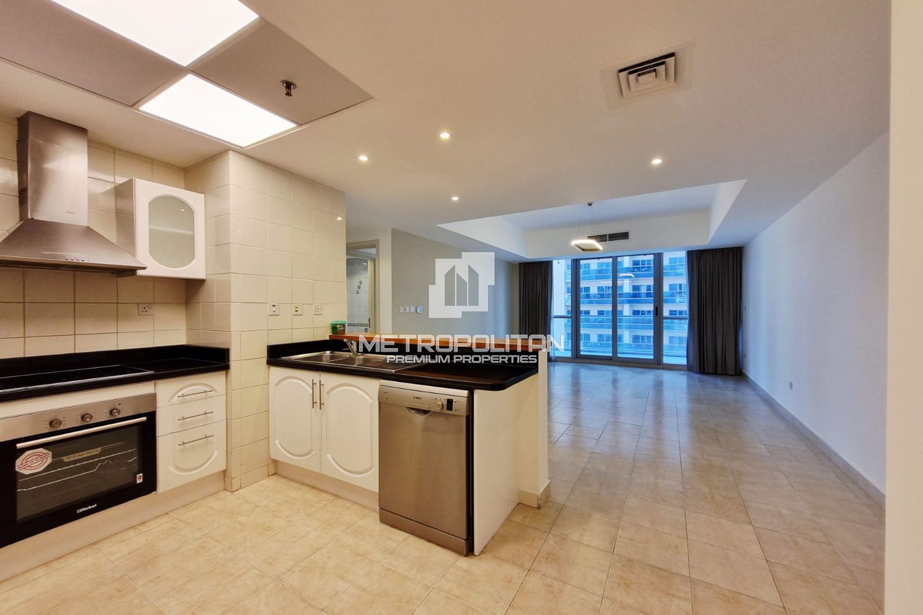 Image - The Waves Tower A, Dubai Marina, Dubai | Project - شقة