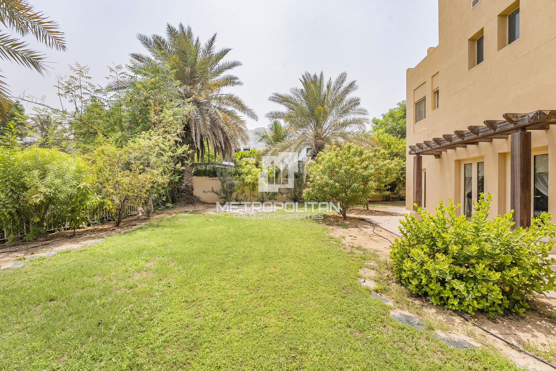 4BR Villa for Sale in Meadows – MPS-37445 photo-19