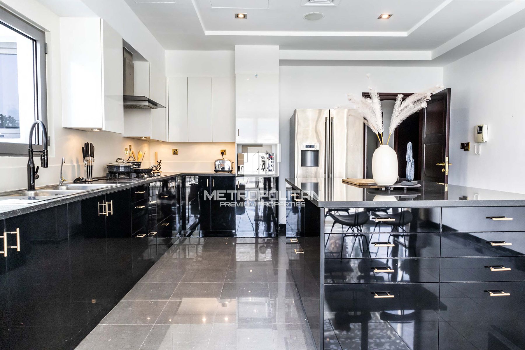 6BR Villa for Sale in Palm Jumeirah – MPS-37583 photo-3