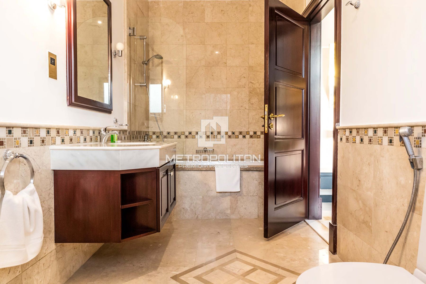 6BR Villa for Sale in Palm Jumeirah – MPS-37583 photo-43