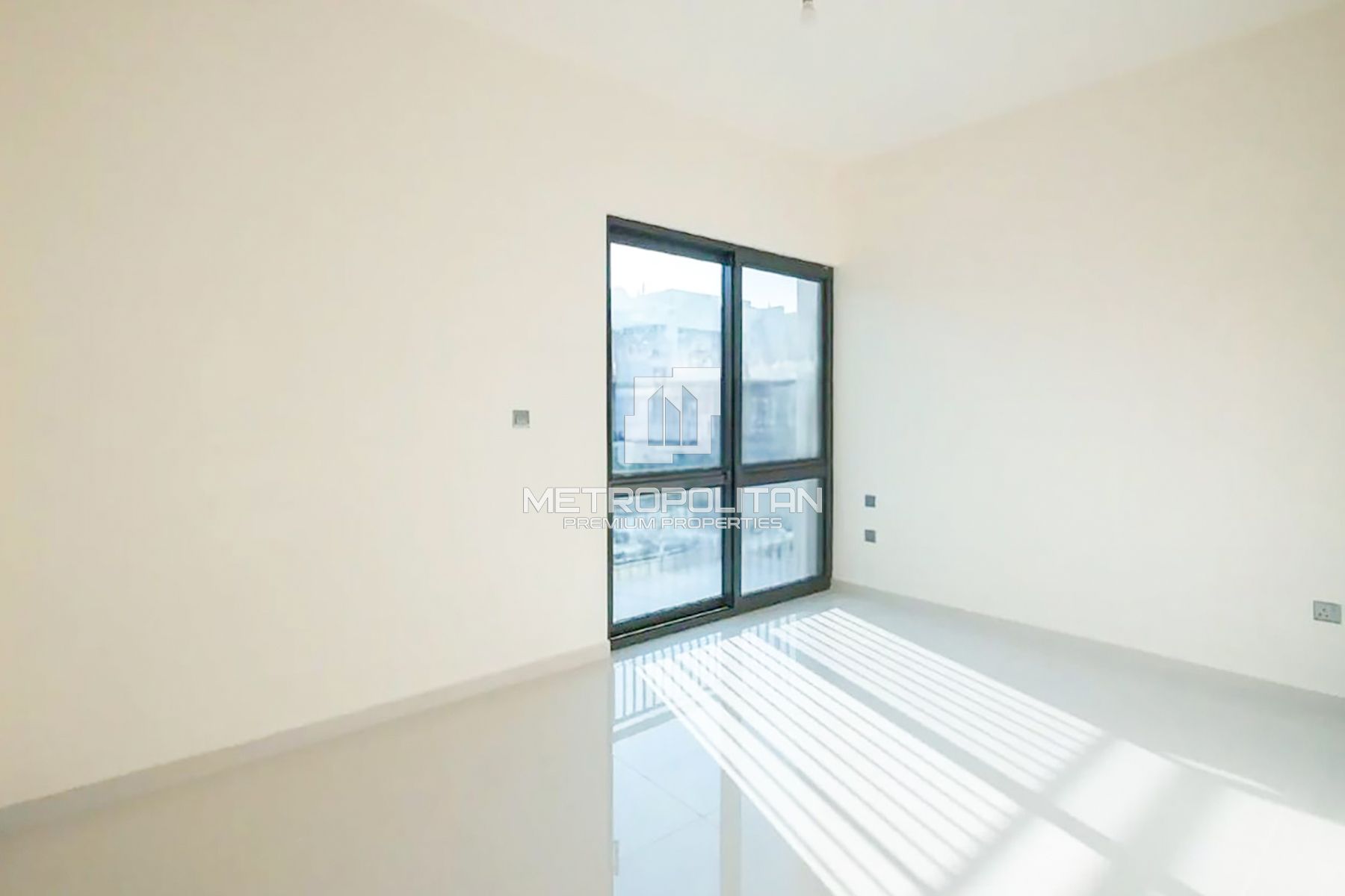 Image - Aurum Villas, Damac Hills 2, Dubai | Project - Maison de ville
