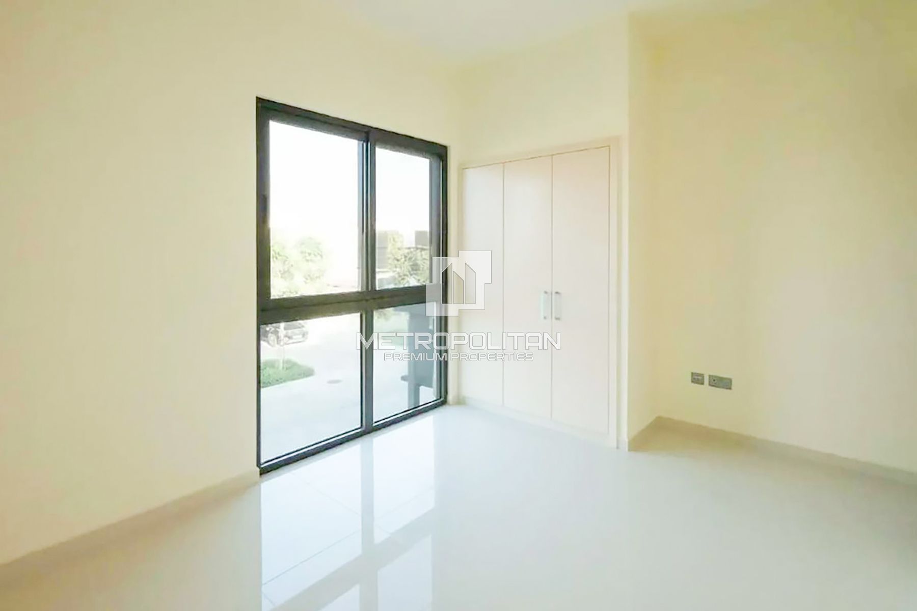 Image - Aurum Villas, Damac Hills 2, Dubai | Project - Maison de ville