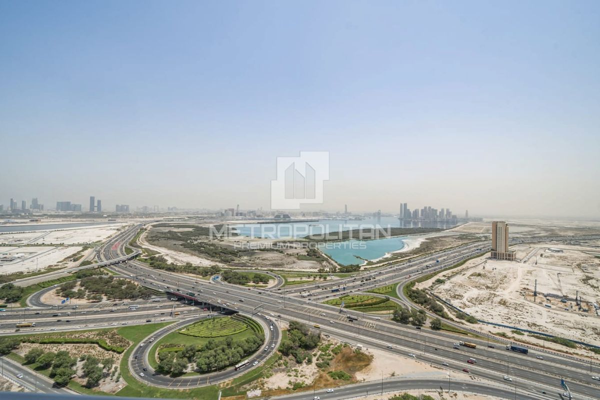 Image - The Crest, Mohammed Bin Rashid City, 迪拜 | Project - 公寓