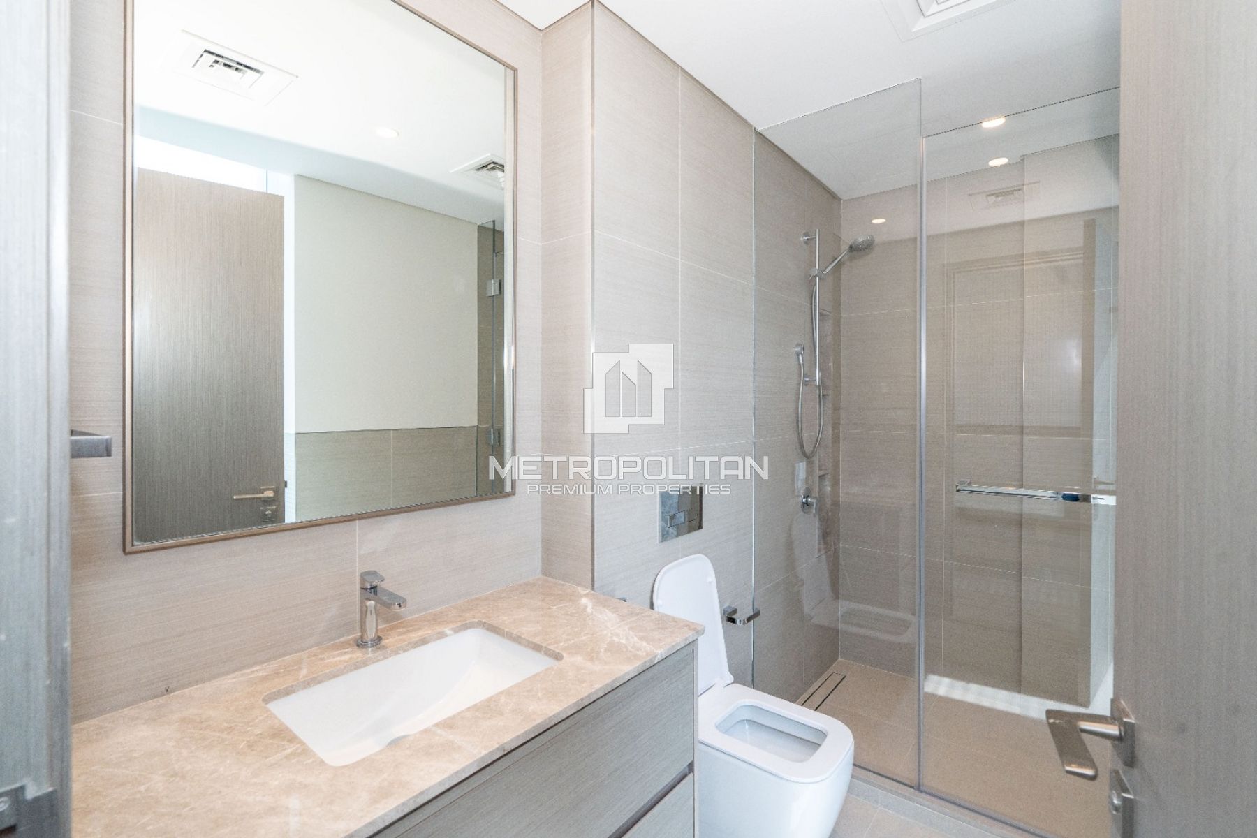 4-комнатная квартира на продажу в Downtown Dubai – MPS-37692 photo-9