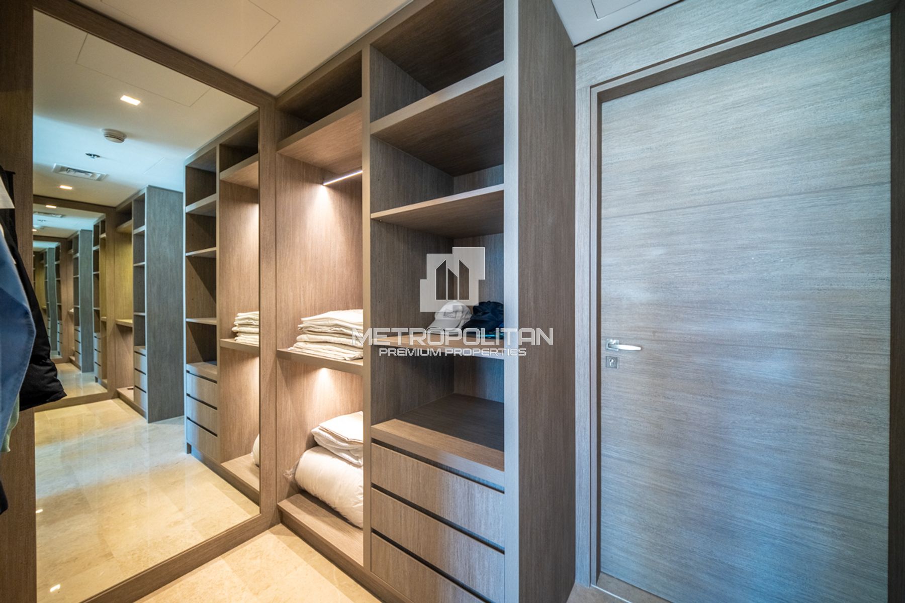 Upgraded Unit | Fully Furnished | Full Burj View photo-18