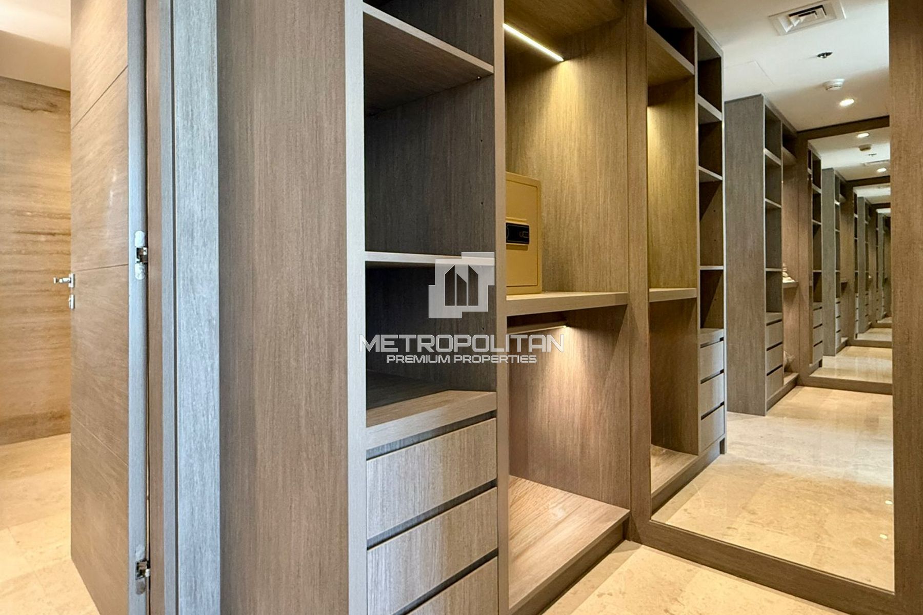 Upgraded Unit | Fully Furnished | Full Burj View photo-34