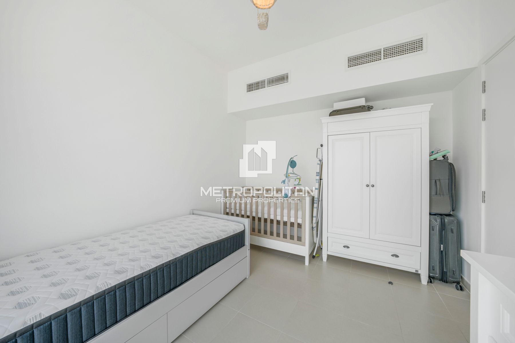 Image - Urbana III, Dubai South (Dubai World Central), Dubai | Project - Stadthaus