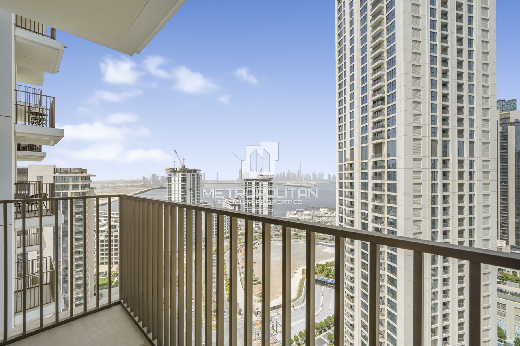 Burj Khalifa View | Prime Location | Stylish