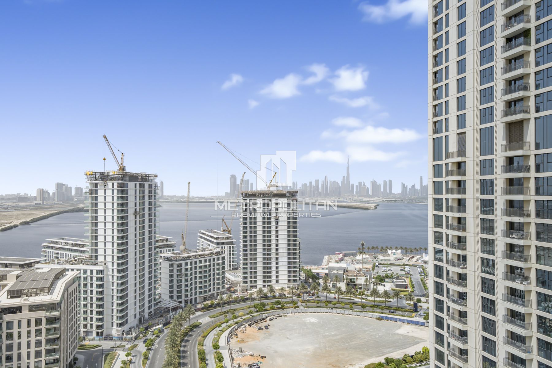 Burj Khalifa View | Prime Location | Stylish