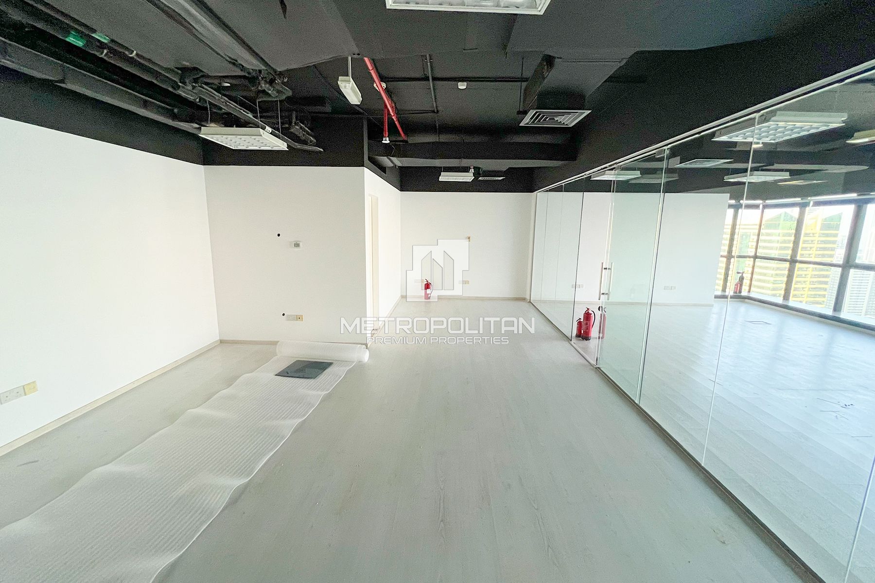 Office for Sale in Jumeirah Lake Towers – MPS-38149 photo-4