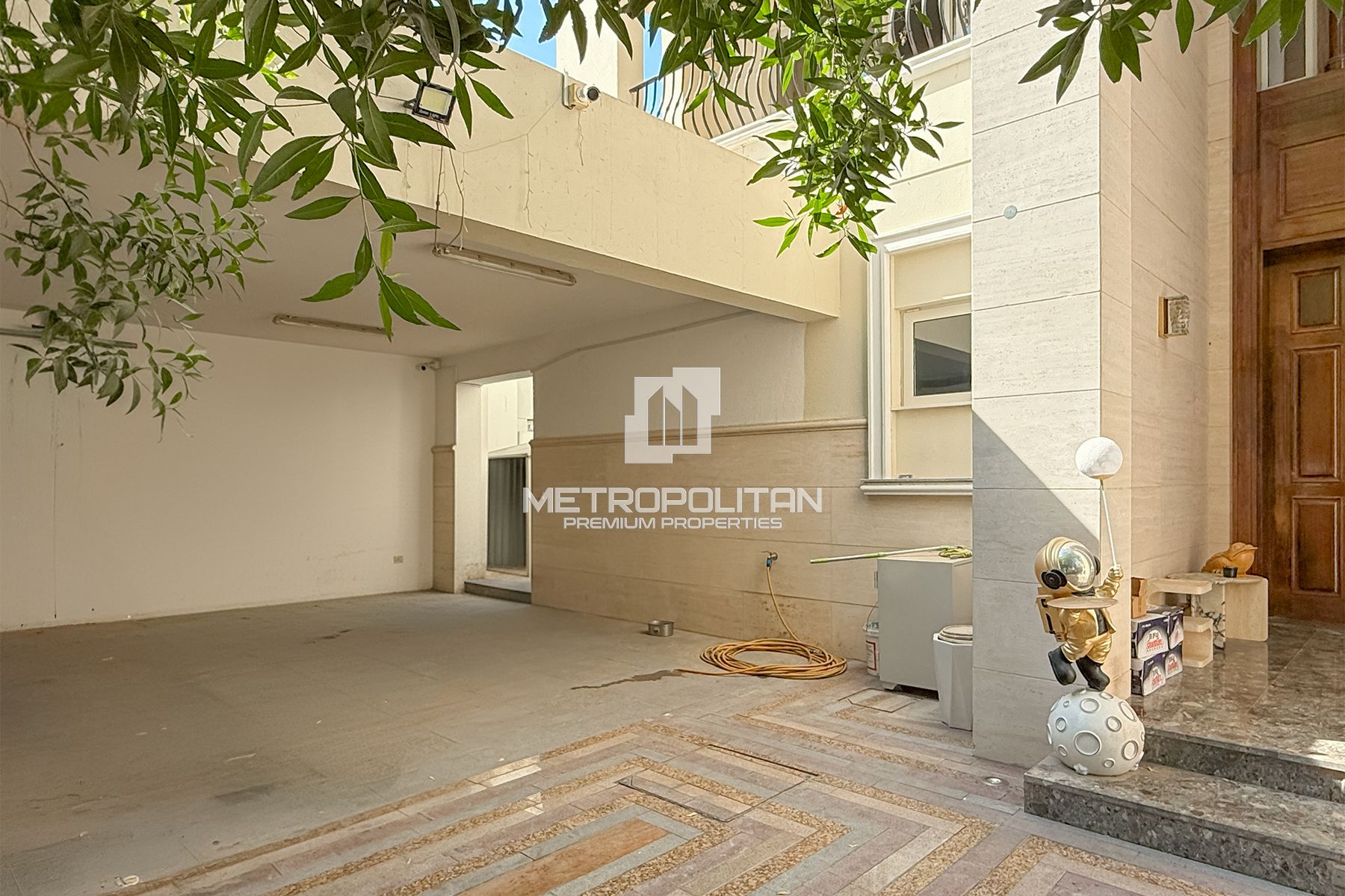 Свободно при передаче | Большой участок | Первая фаза photo-19