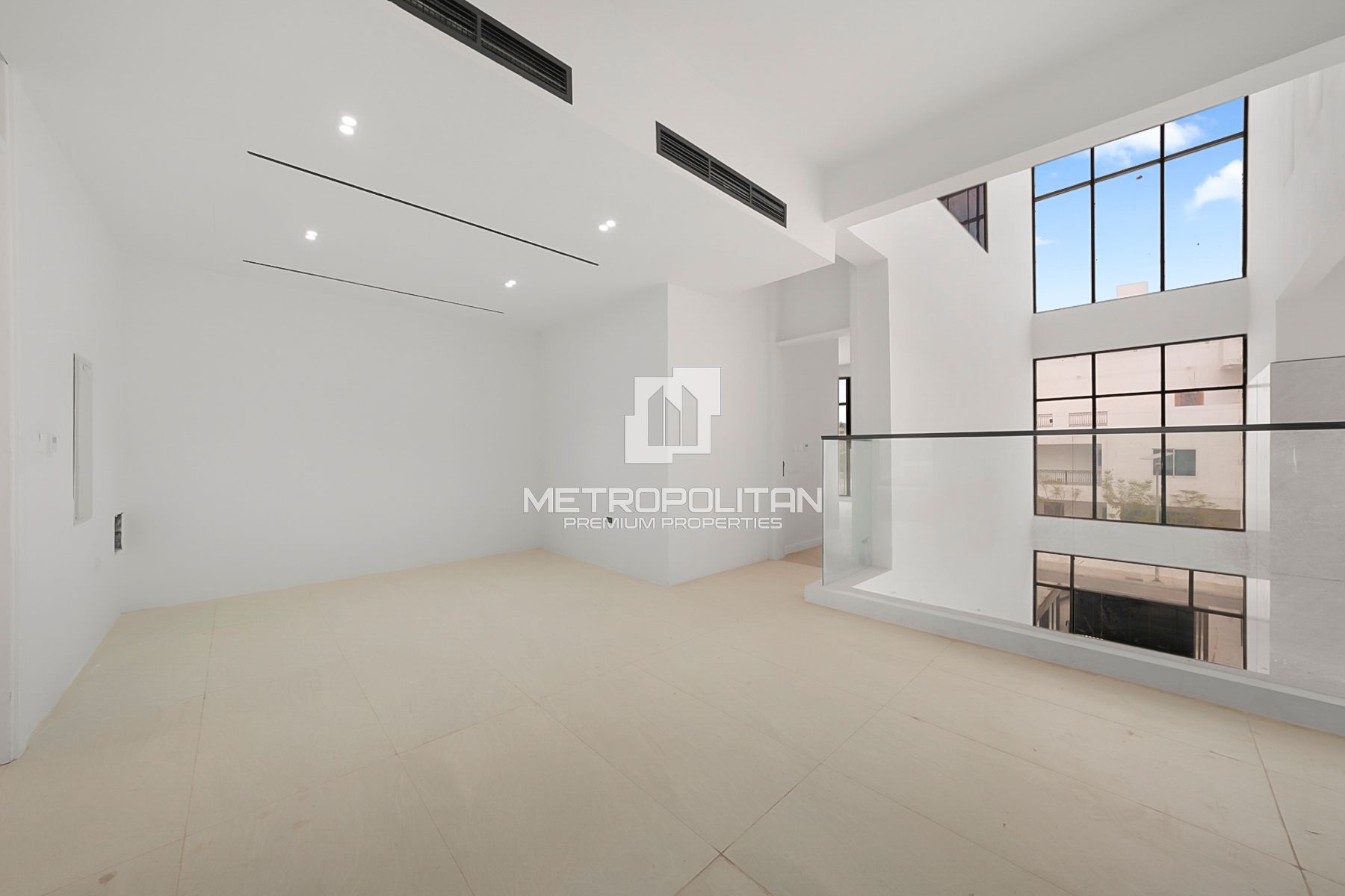 6BR Villa for Sale in Jumeirah Park – MPS-38549 photo-12